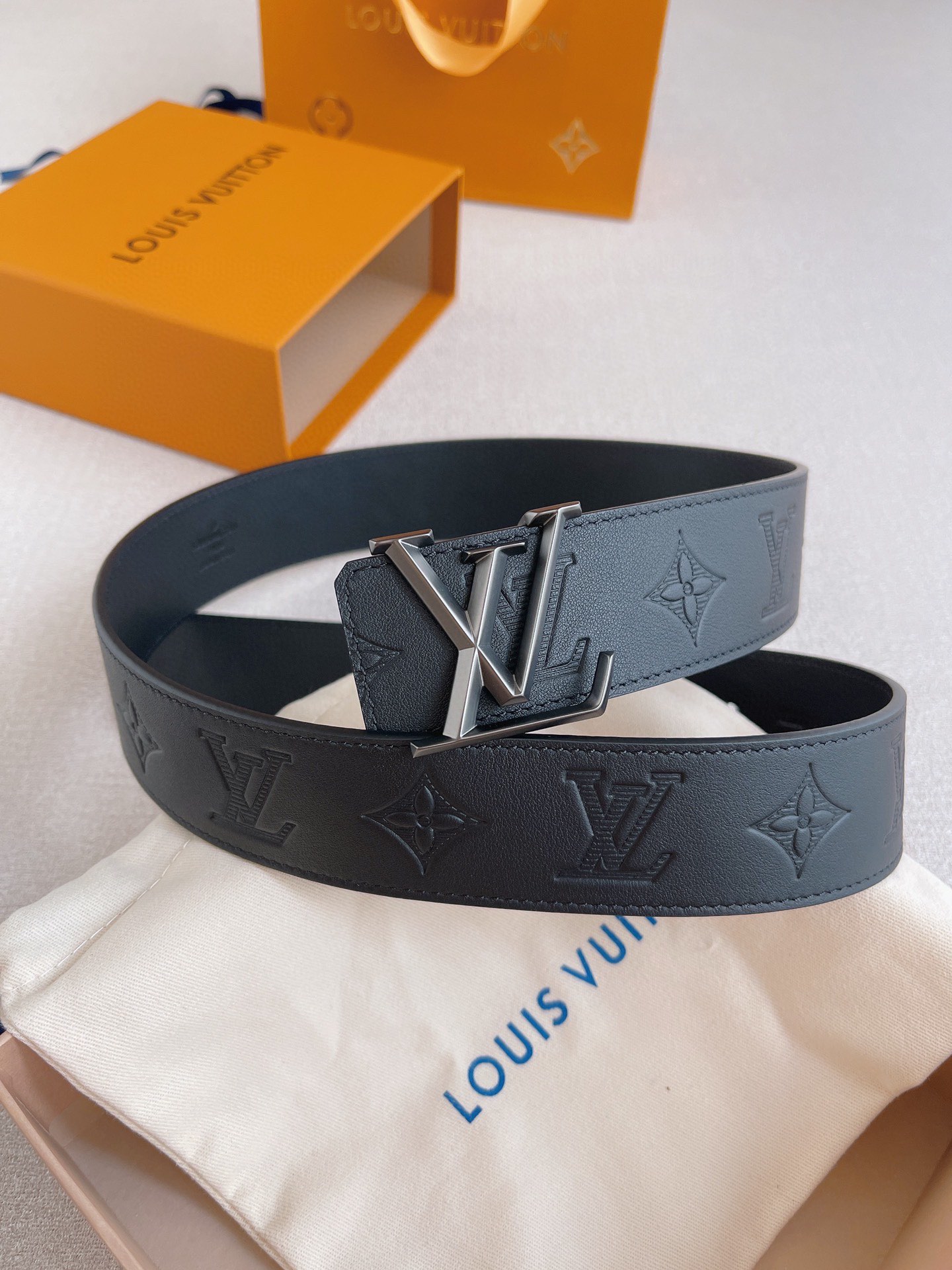 Louis Vuitton Pyramide 40mm Belt Monogram Leather, Dark Hardware