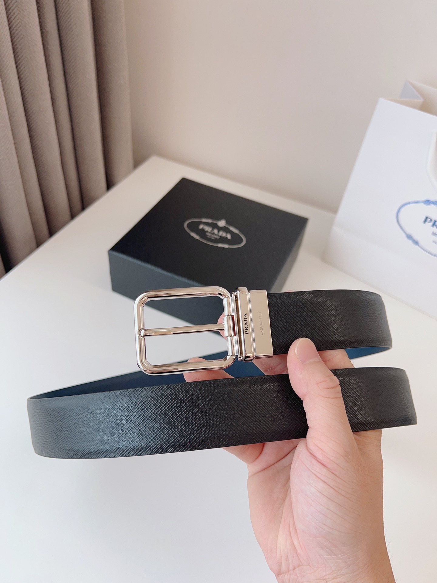 Prada PRADA 普拉达 男款休闲腰带 皮质结实耐用 宽3.5cm 搭配标志性精品五金 休闲