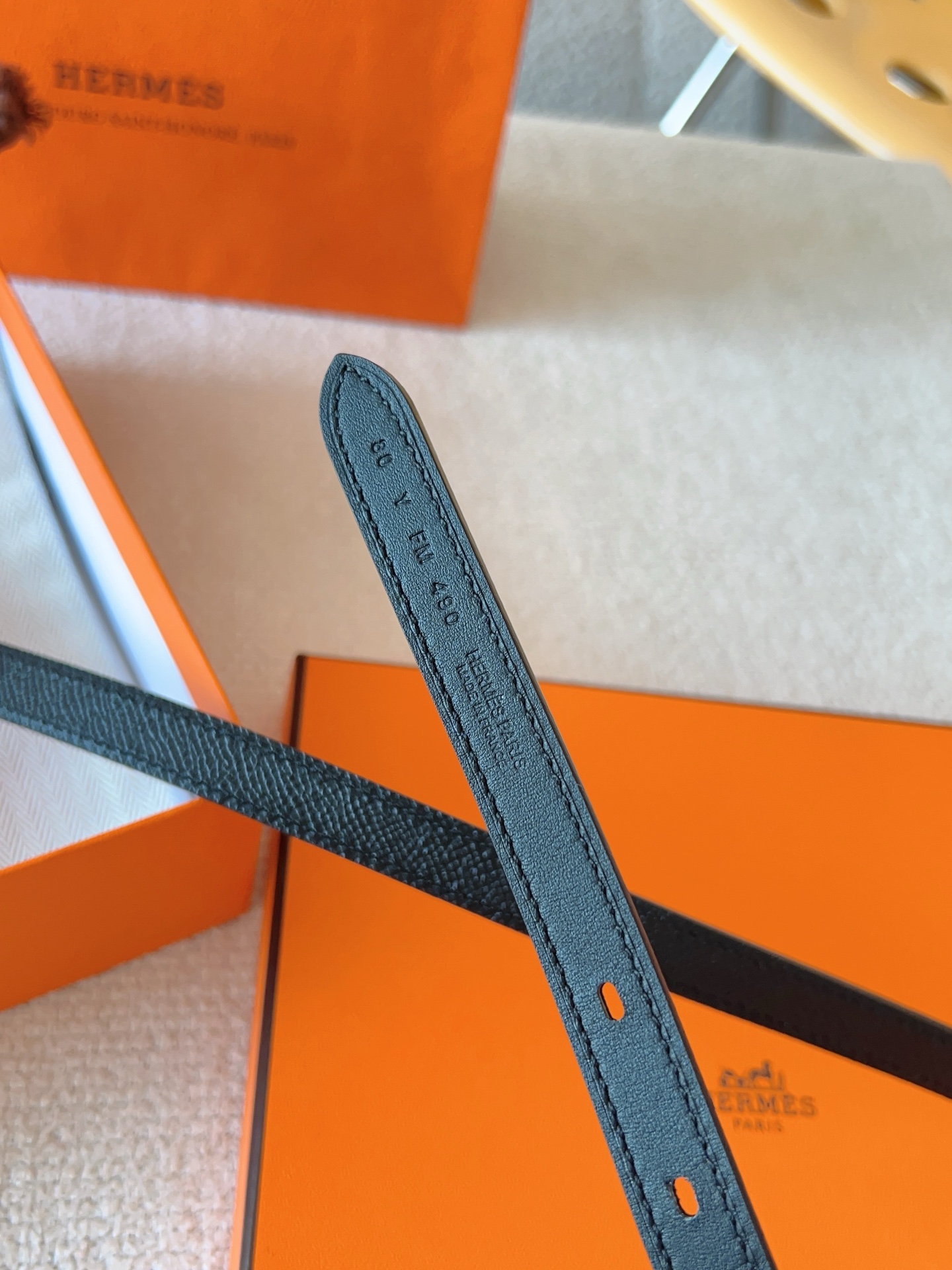 Hermès Lucky Reversible Belt in Swift & Epsom Leather with Metal Buckle 10 i1737010712556 4209 0 8