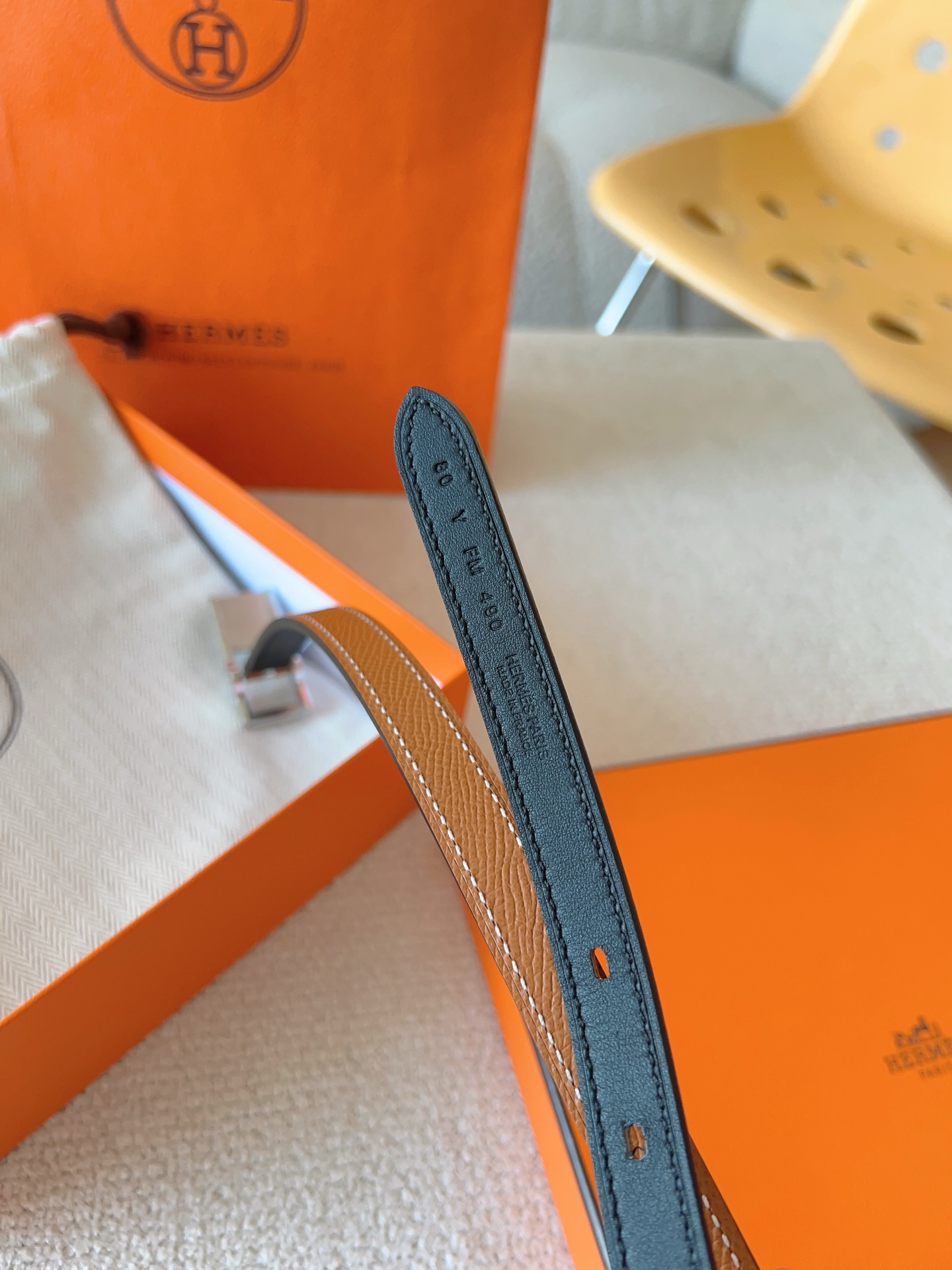 Hermes Lucky Swift & Epsom Calfskin Reversible Belt with Metal Buckle 8 i1737010767073 6890 0 6