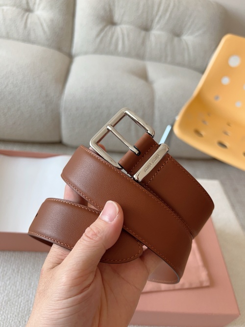 Miu Miu Leather Belt with Logo Buckle, 35mm Width - Elegant & Versatile