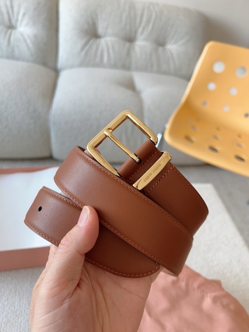 Miu Miu Leather Belt with Logo Buckle | Stylish & Versatile Accessory 1 Miu Miu Leather Belt with Logo Buckle | Stylish & Versatile Accessory