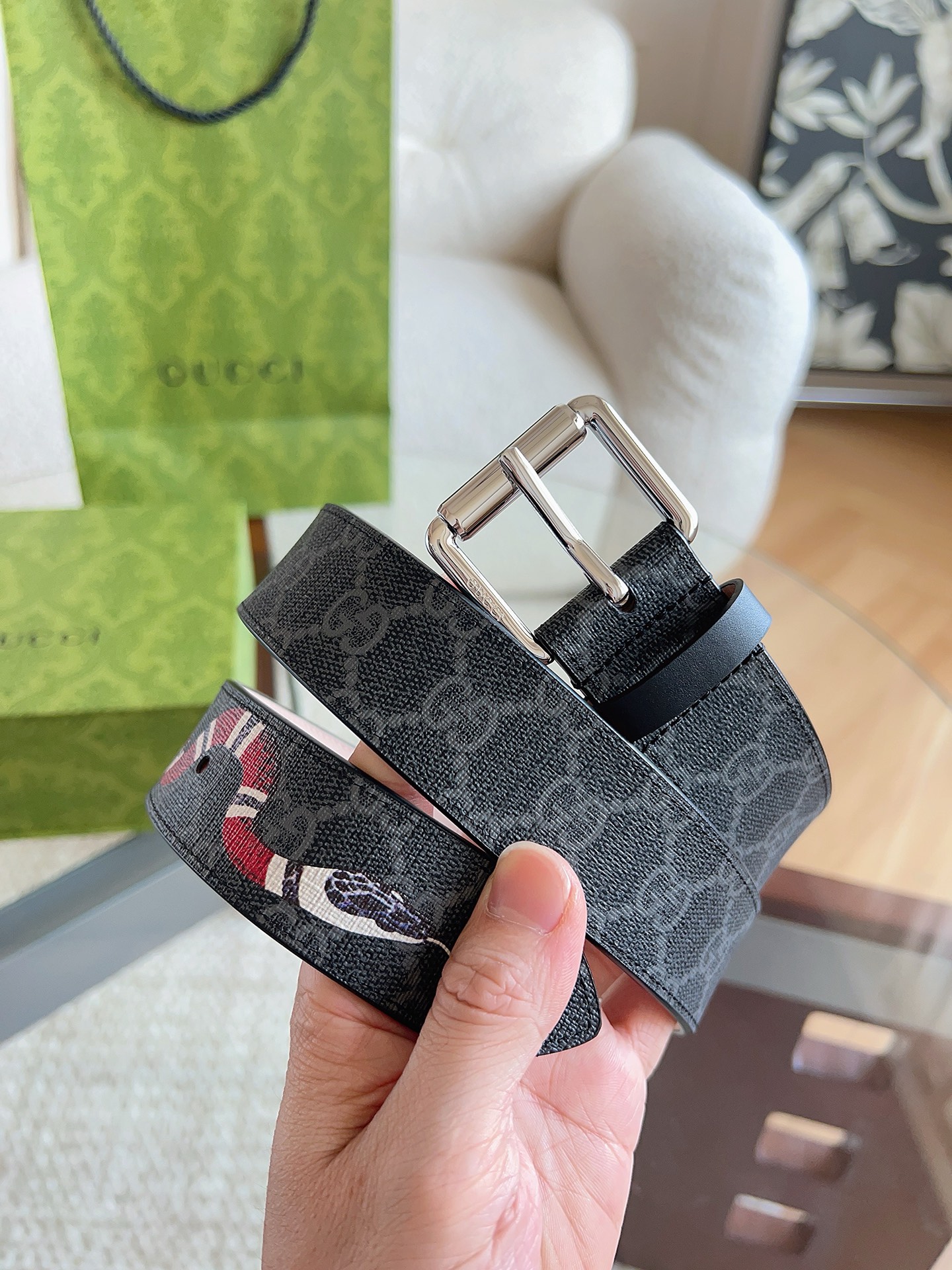 _dov9sx3-XHMQ8LMSzDd5S7lz8K3WFLXEP7bEtwQ