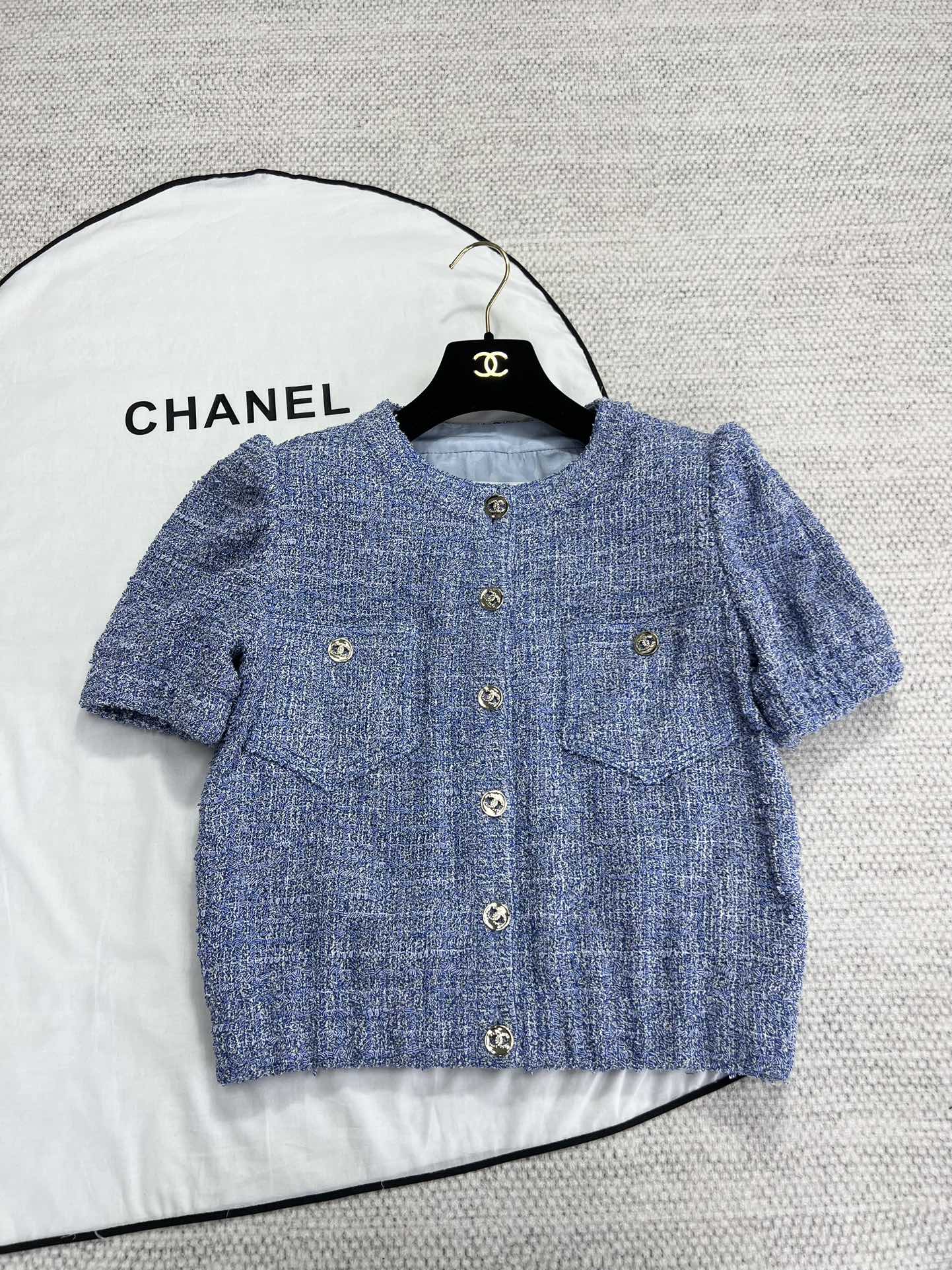 Chanel 1: 1
 Roupa Casacos & Jaquetas Azul Seda Colecção de Verão Casual
