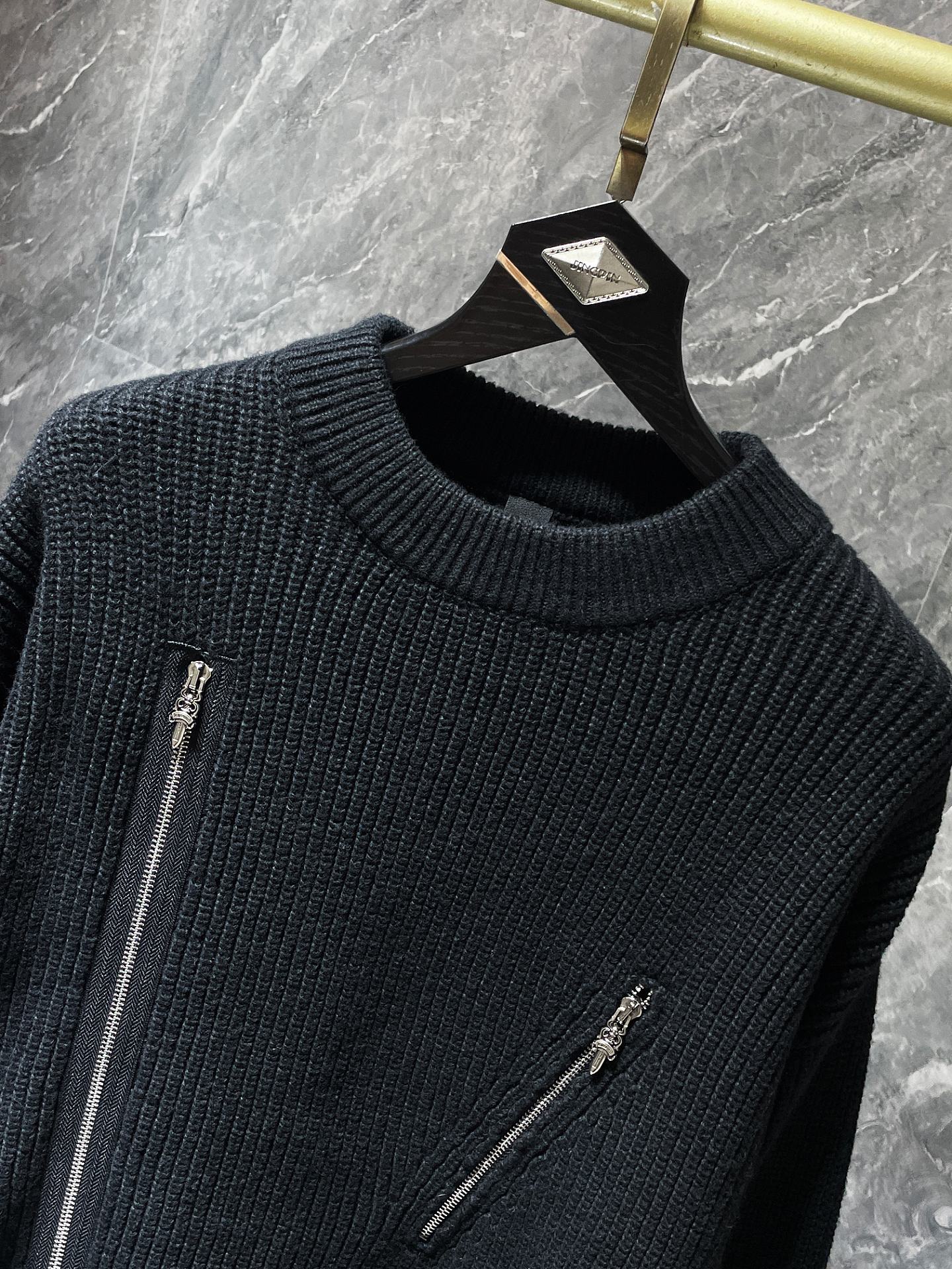 Chrome Hearts Fall/Winter Sweater: Gok Zipper & Premium Fabric in Black, Sizes S-XL - 图片 2