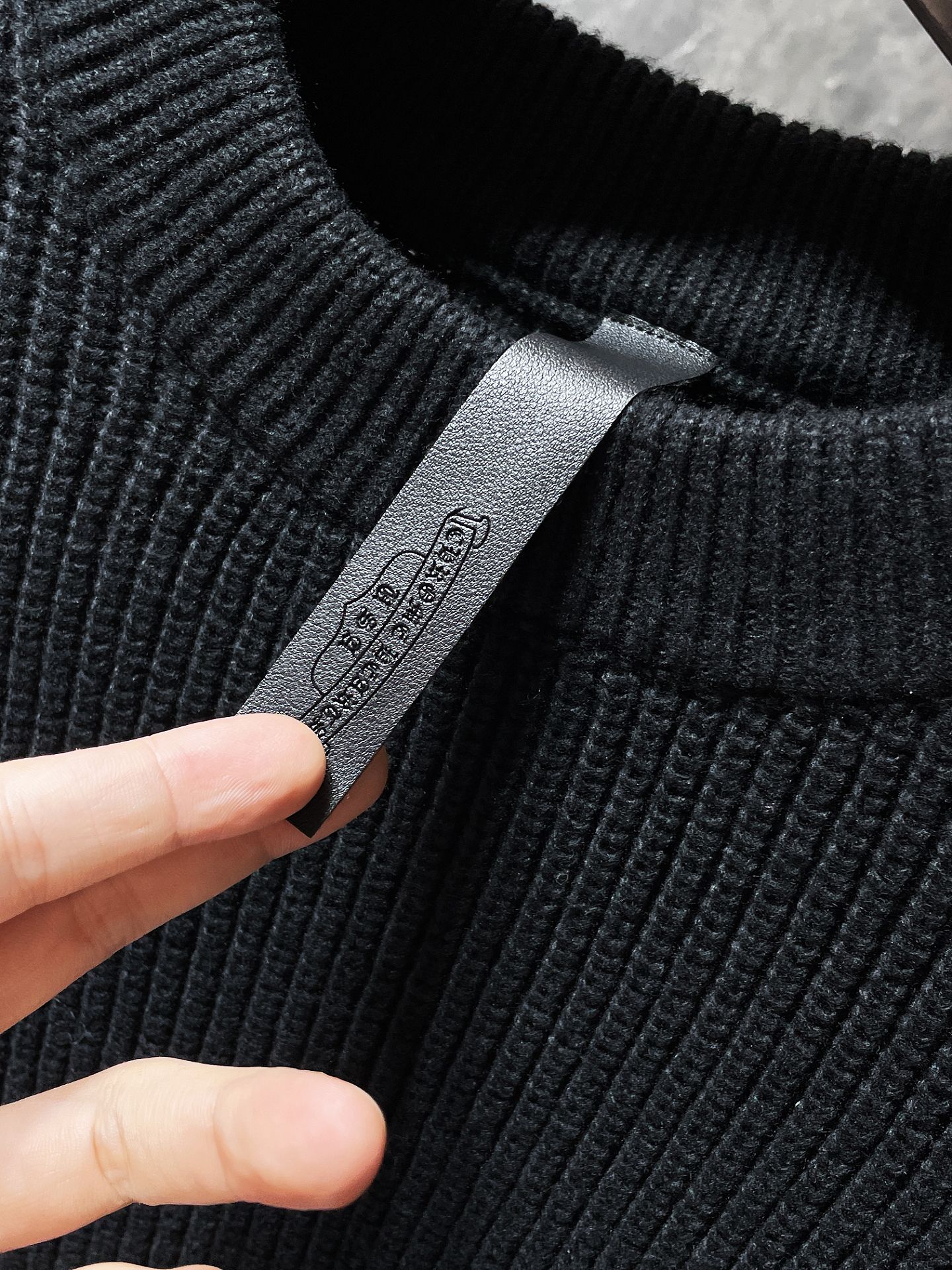 Chrome Hearts Fall/Winter Sweater: Gok Zipper & Premium Fabric in Black, Sizes S-XL - 图片 8