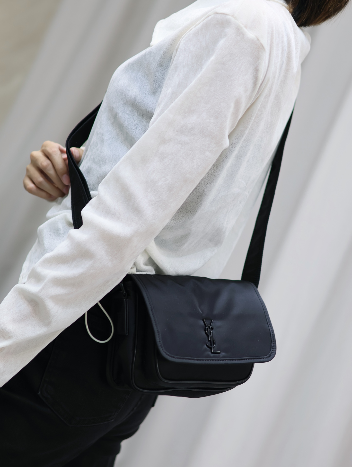 Saint Laurent Casual upper body reference_