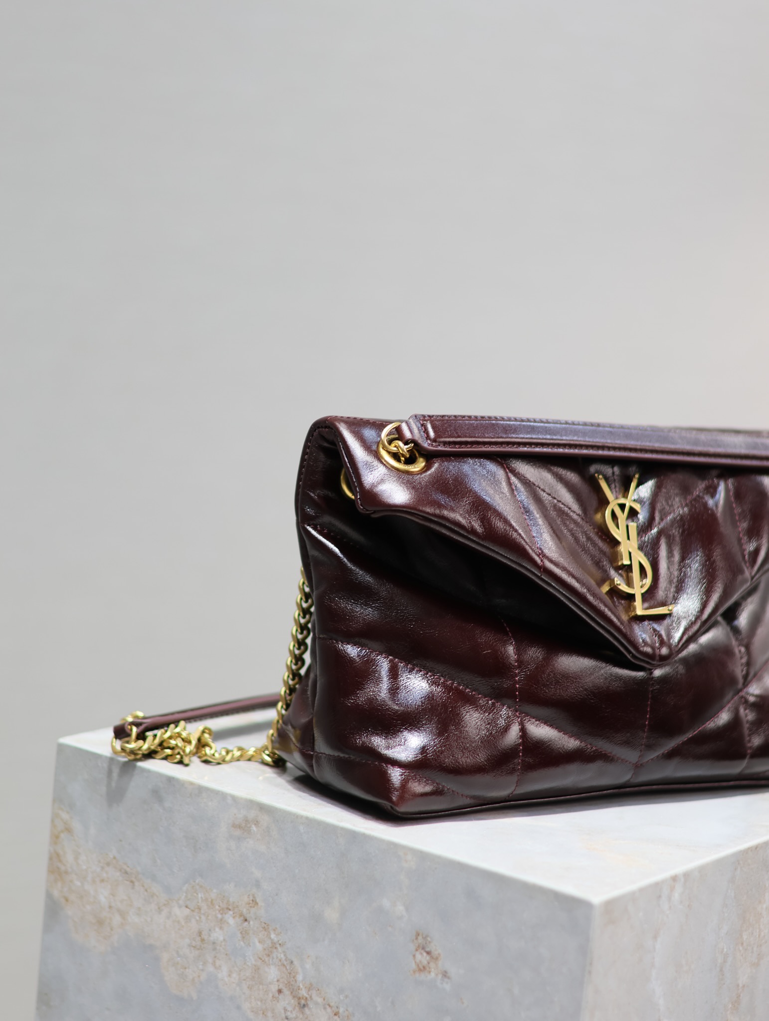 Saint Laurent Details po
