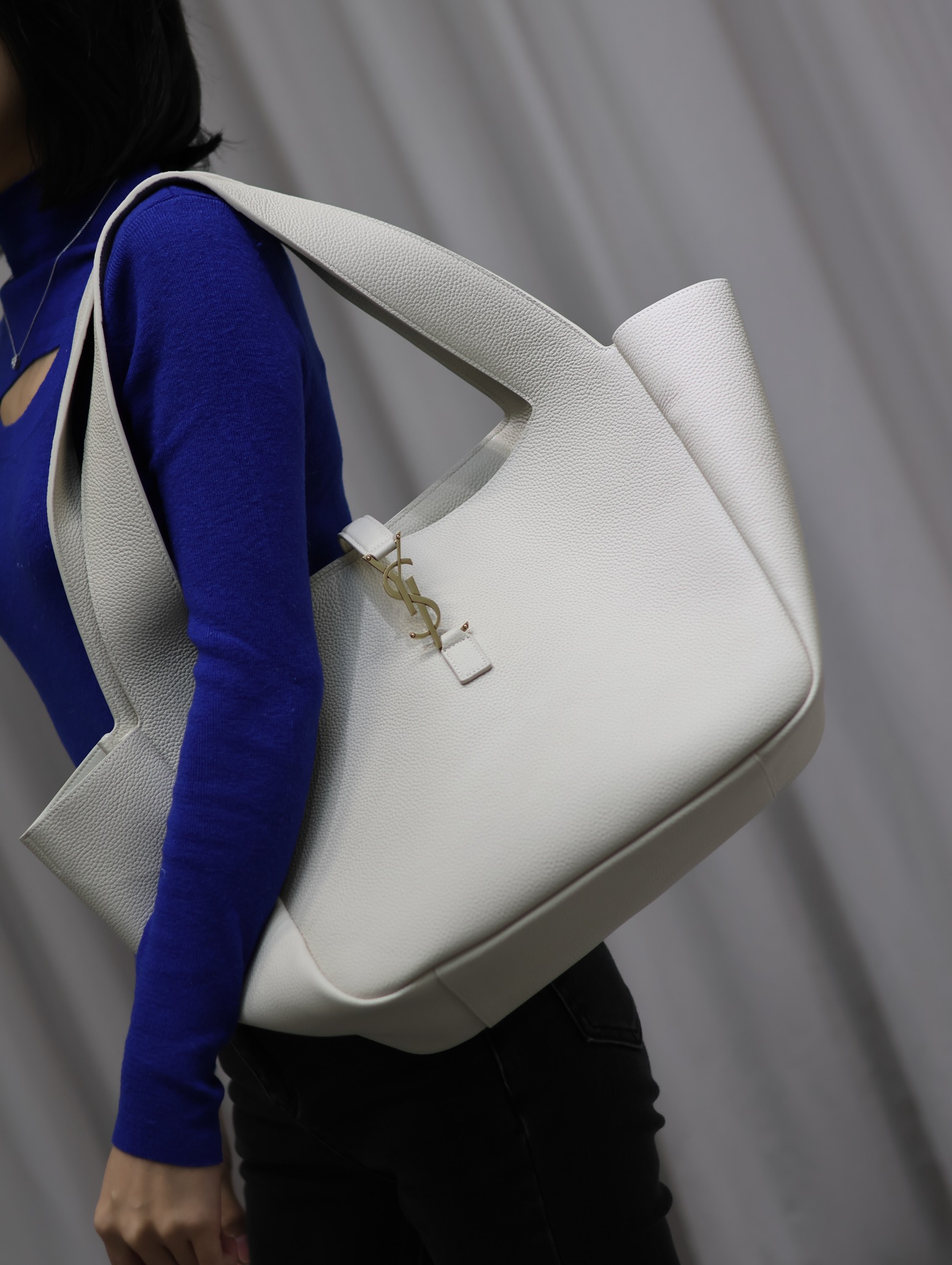 NO:771576,Reference for shooting upper body_, saint laurent, saint laurent19860909随拍上身参考_,圣罗兰,saint laurent,Bag