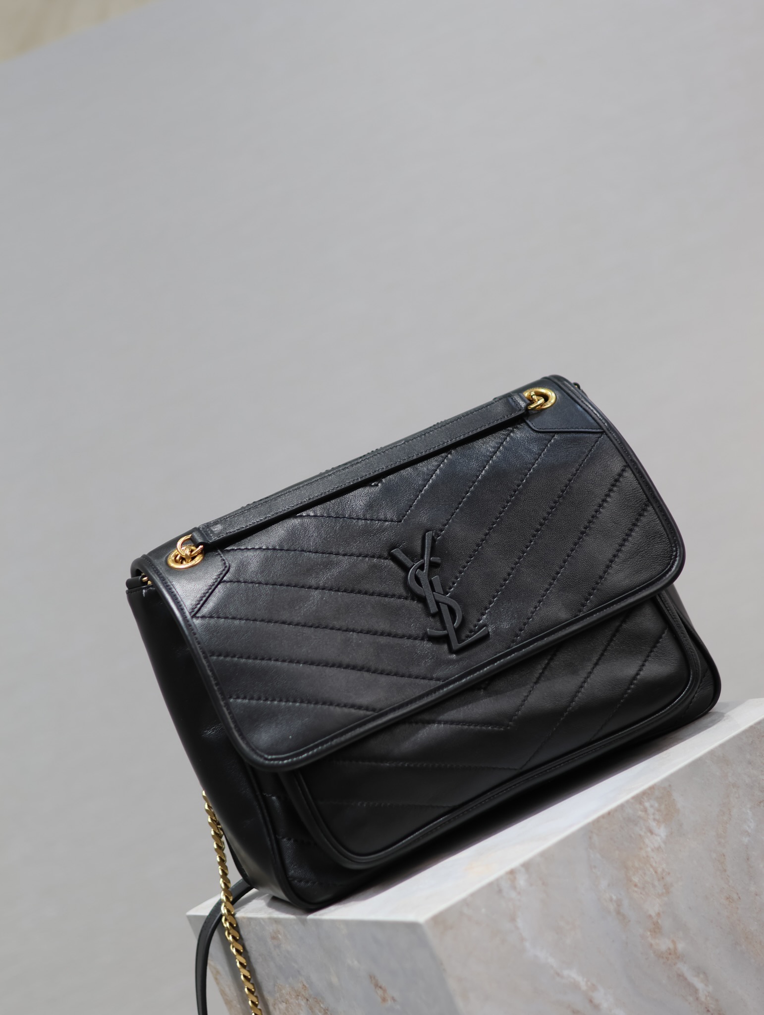 NO:390275,Details o, Saint Laurent, saint laurent19860909细节o,圣罗兰,saint laurent,Bag