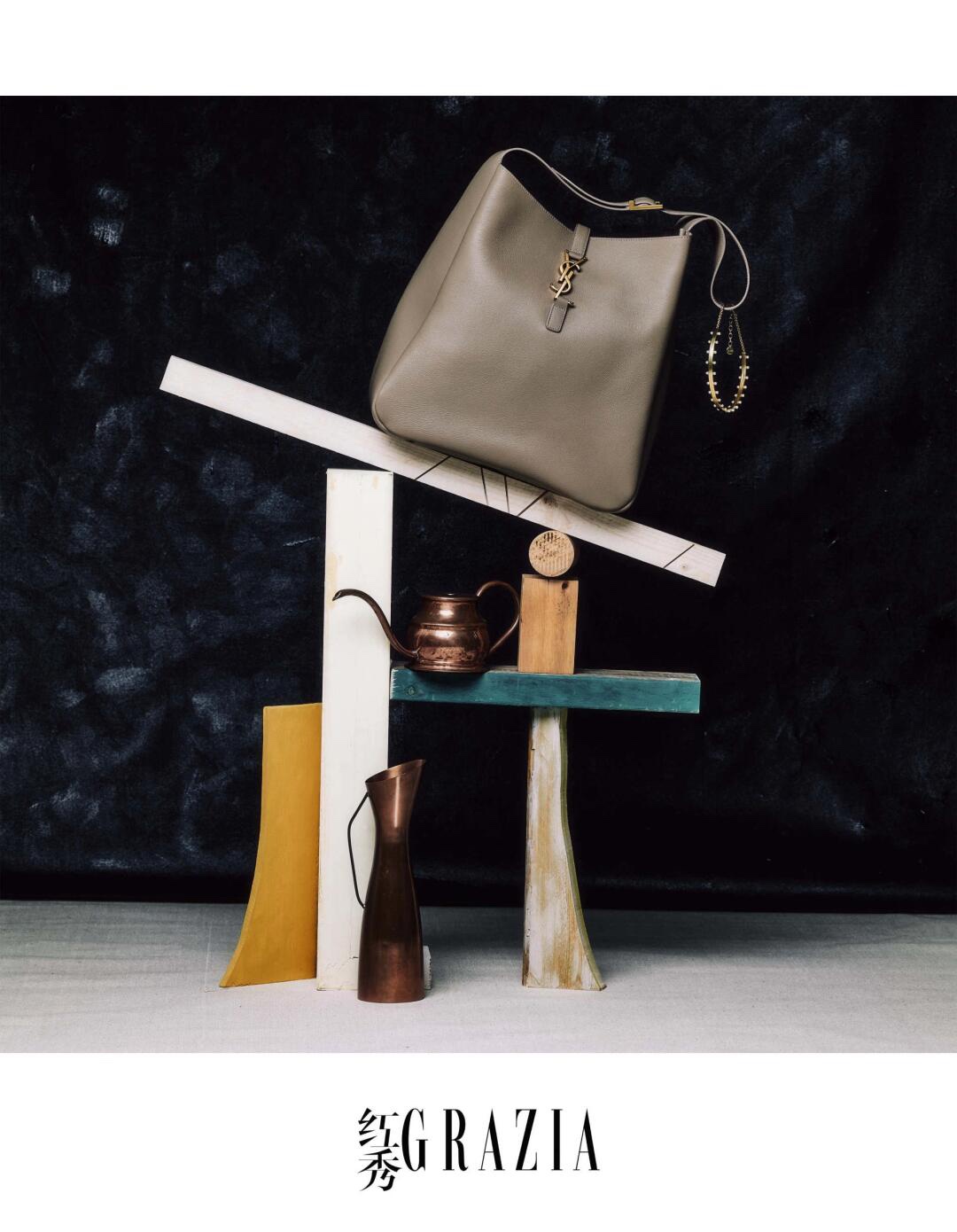 Saint Laurent Fashionable and casual_so beautiful