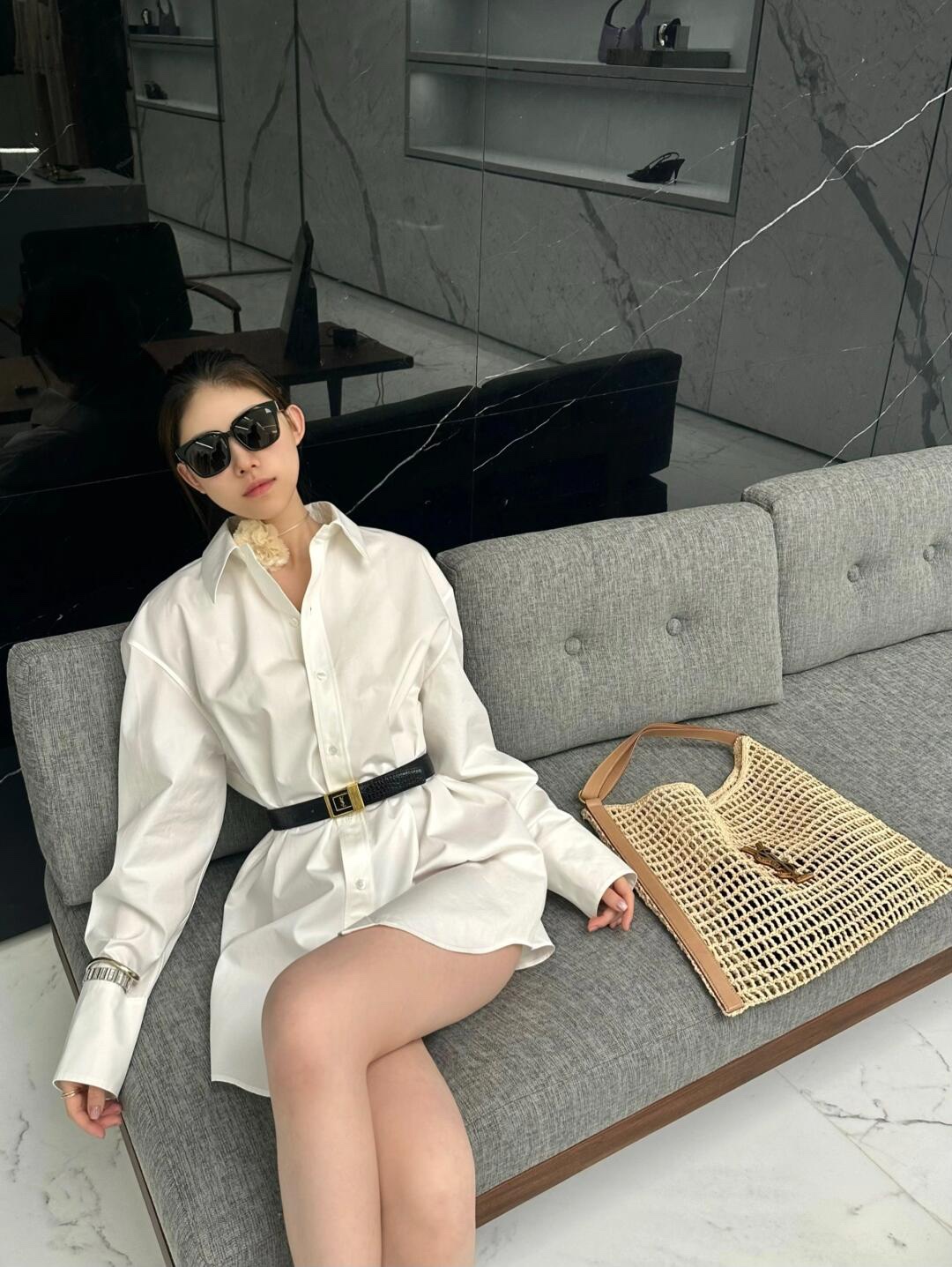 Saint Laurent Full of high-end resort style_