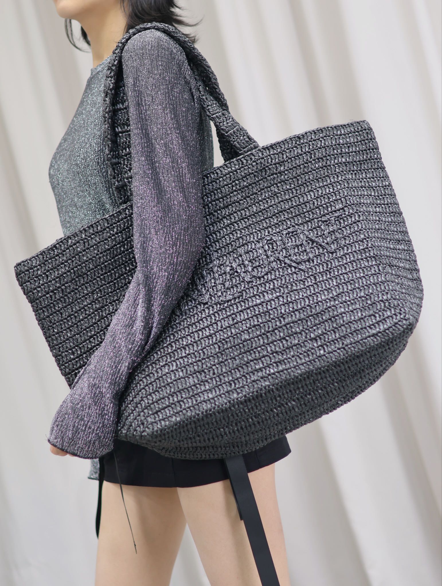 Saint Laurent Casual upper body reference_