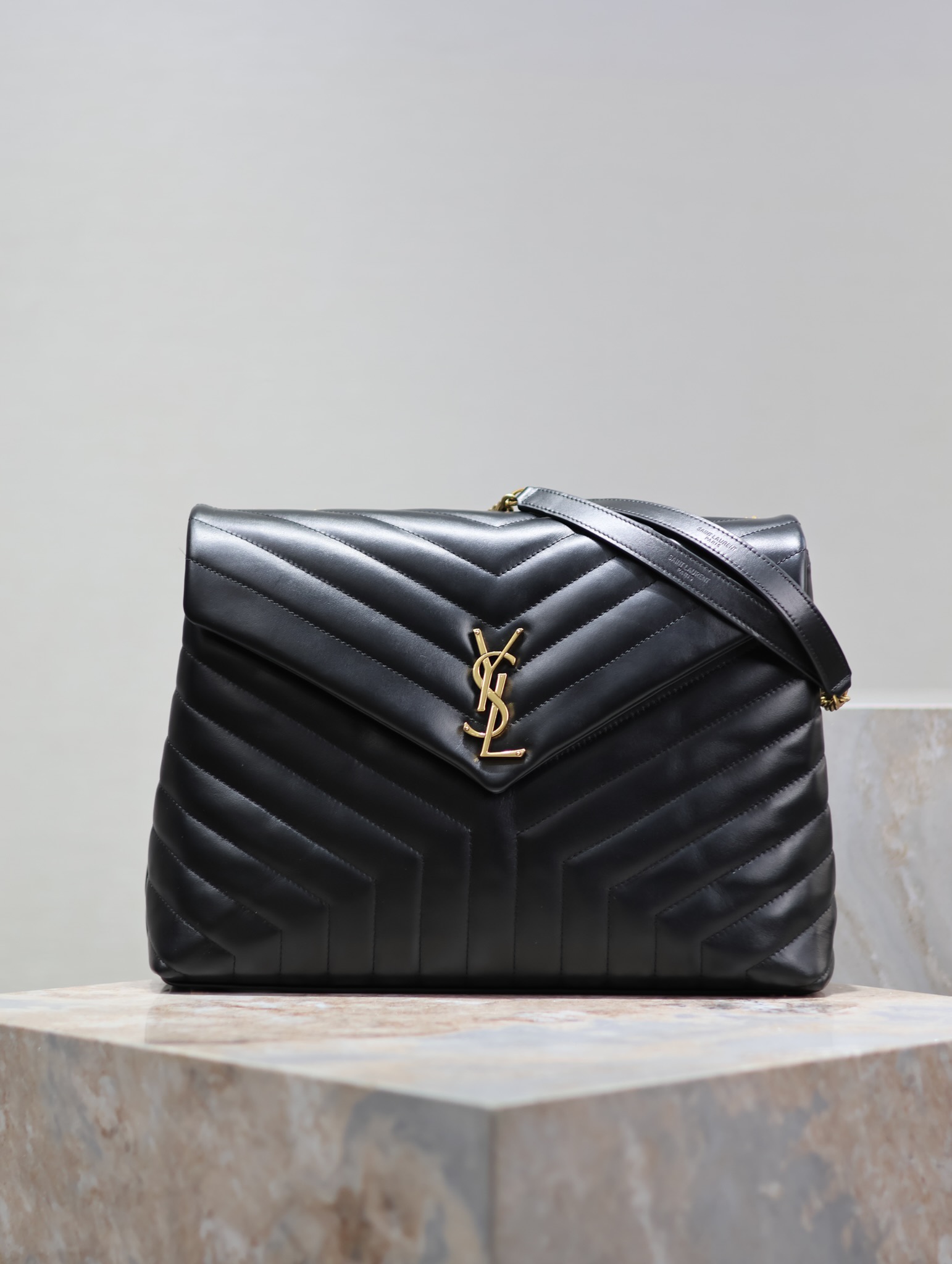 _duw9sxjcvyk-e6MlzYn_XS6hw812vty6t8a67vg