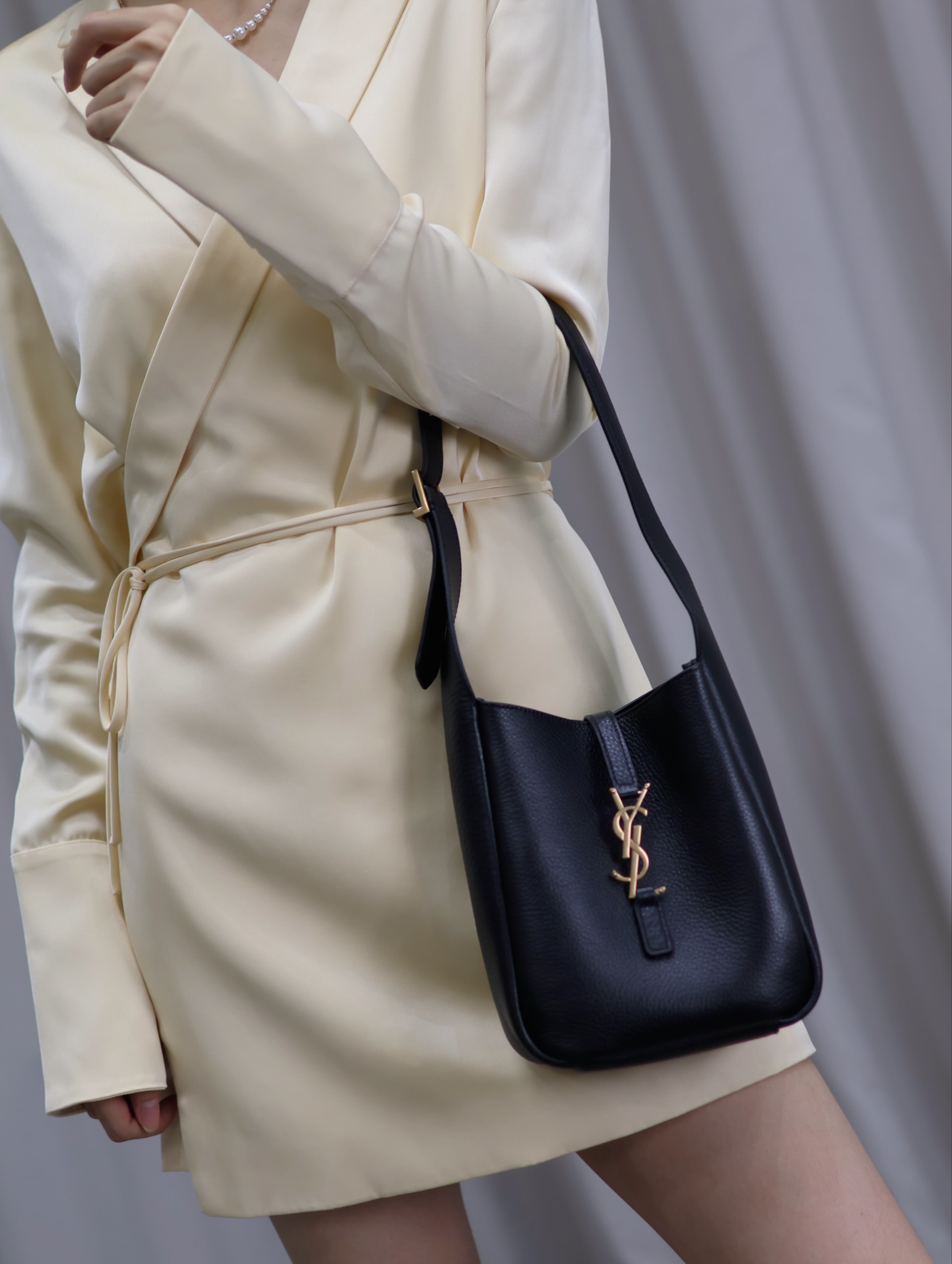 Saint Laurent Casual upper body reference_
