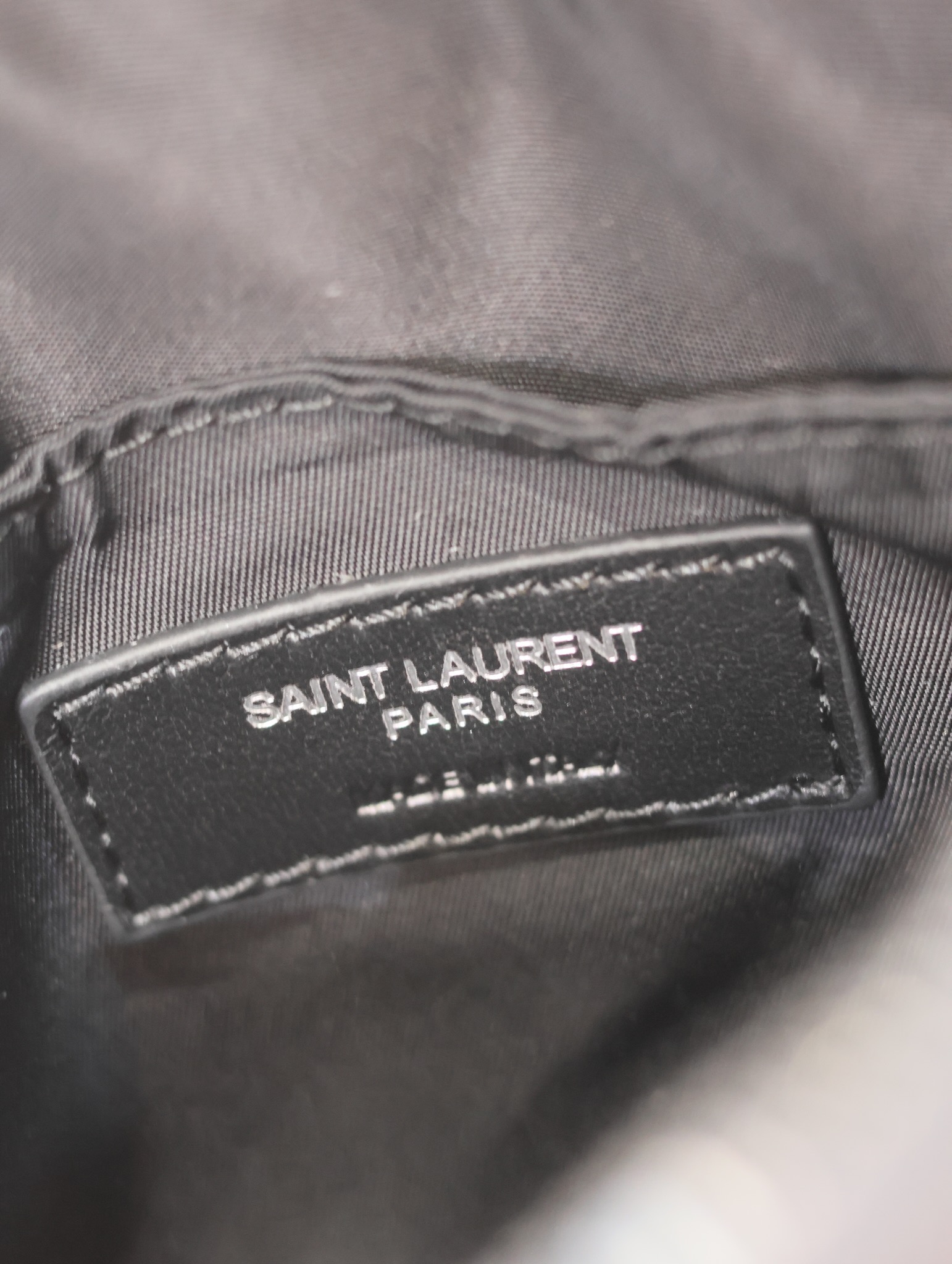 Saint Laurent Details po inspection