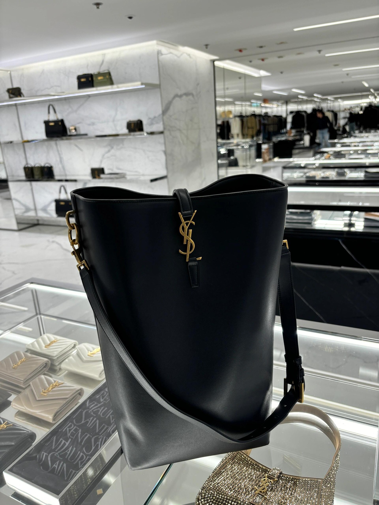 Saint Laurent Authentic picture_too hot