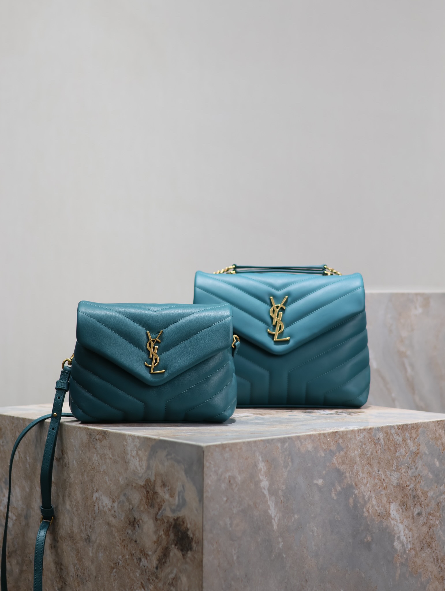 Loulou·verde turquesa 20/25cm