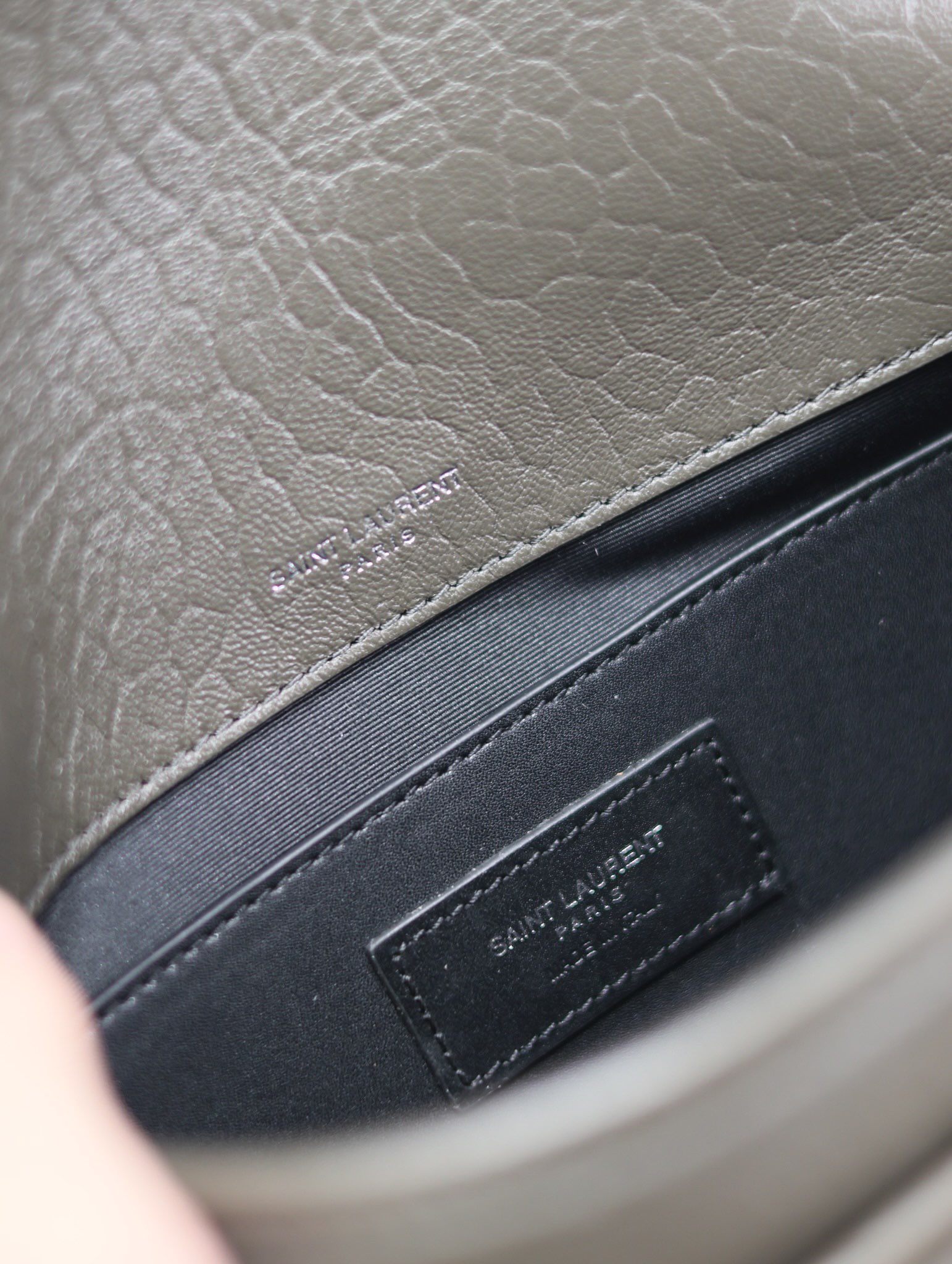 Saint Laurent Details po