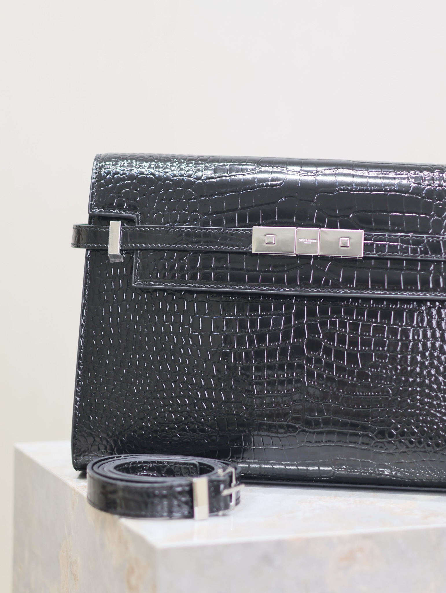 NO:772105,detail o, saint laurent, saint laurent19860909细节o,圣罗兰,saint laurent,Bag