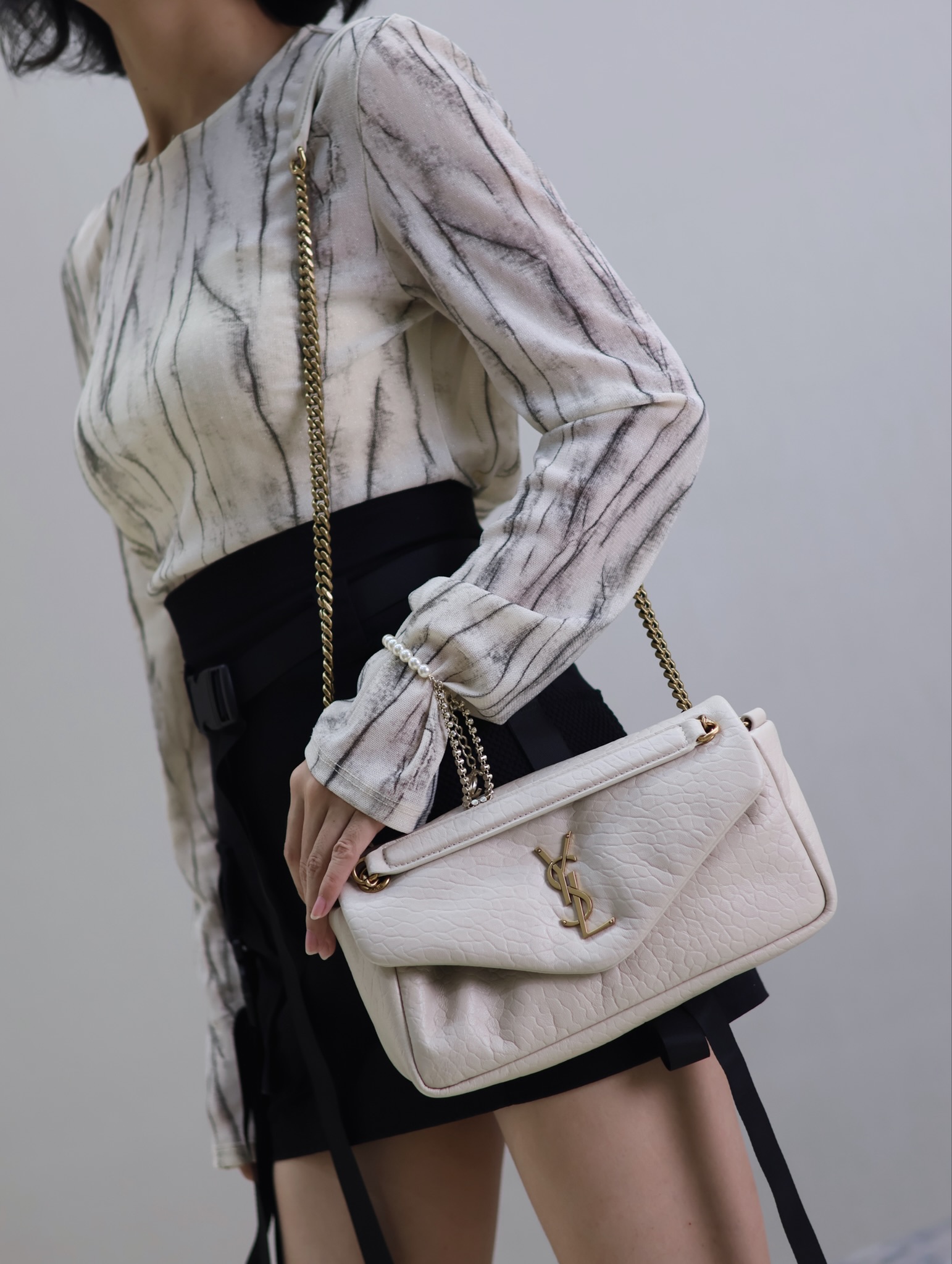 NO:208746,Take a picture of the upper body_, Saint Laurent, saint laurent19860909随拍上身图_,圣罗兰,saint laurent,Bag