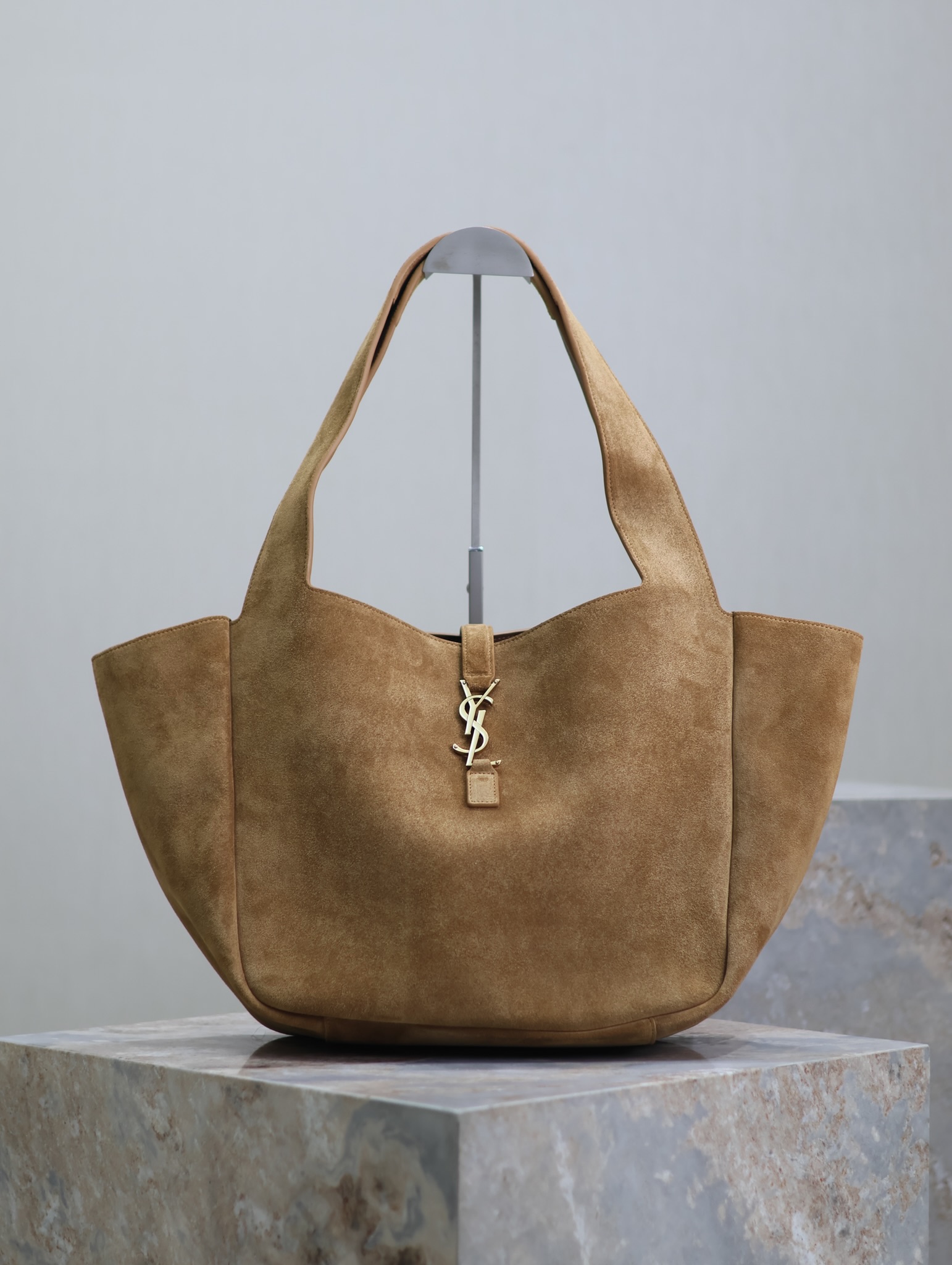 Yves Saint Laurent Handbags Tote Bags Chamois Fall/Winter Collection