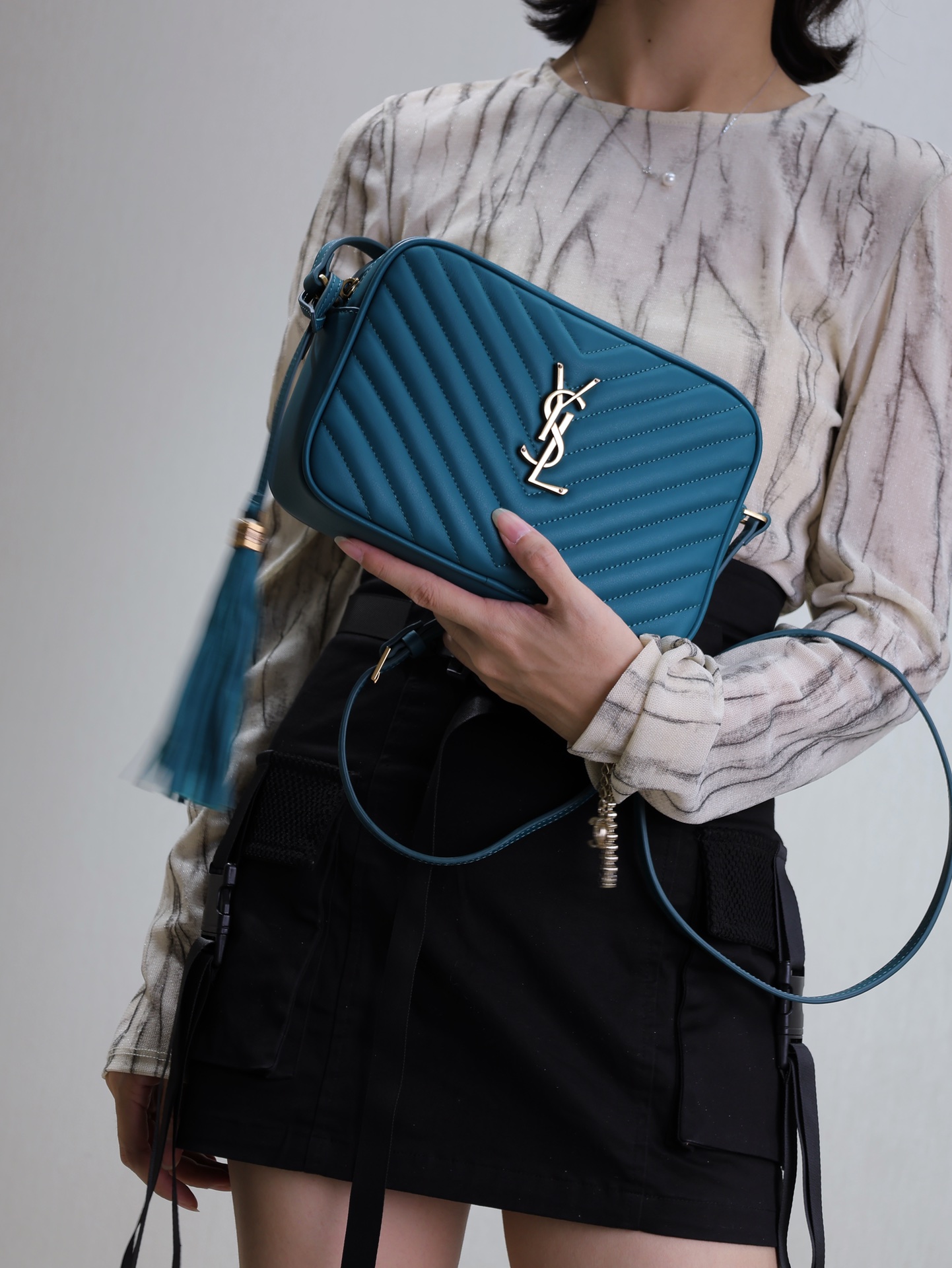 Saint Laurent The color is very attractive and very high-end