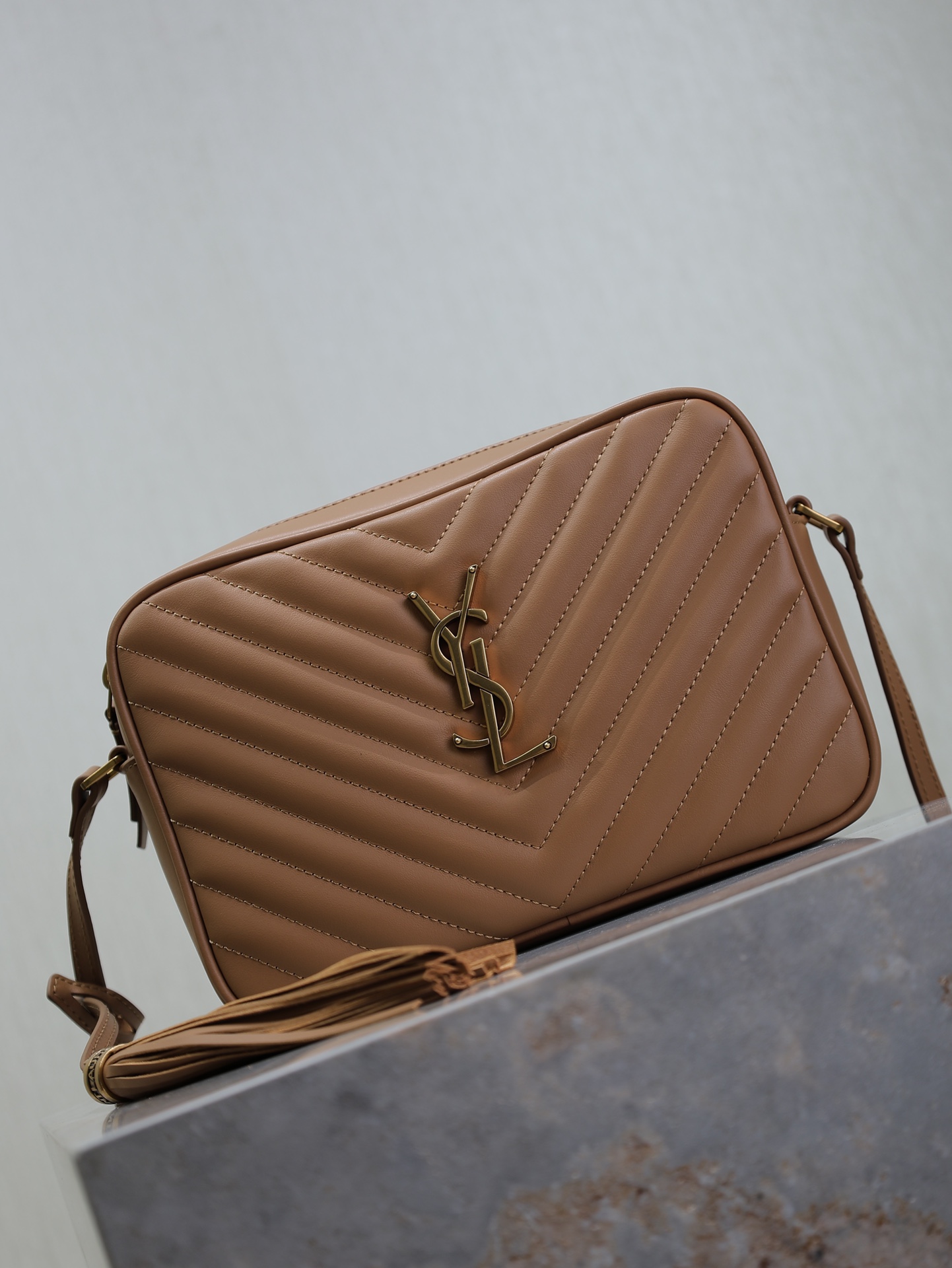 YSL bag caramel color· — photo 2