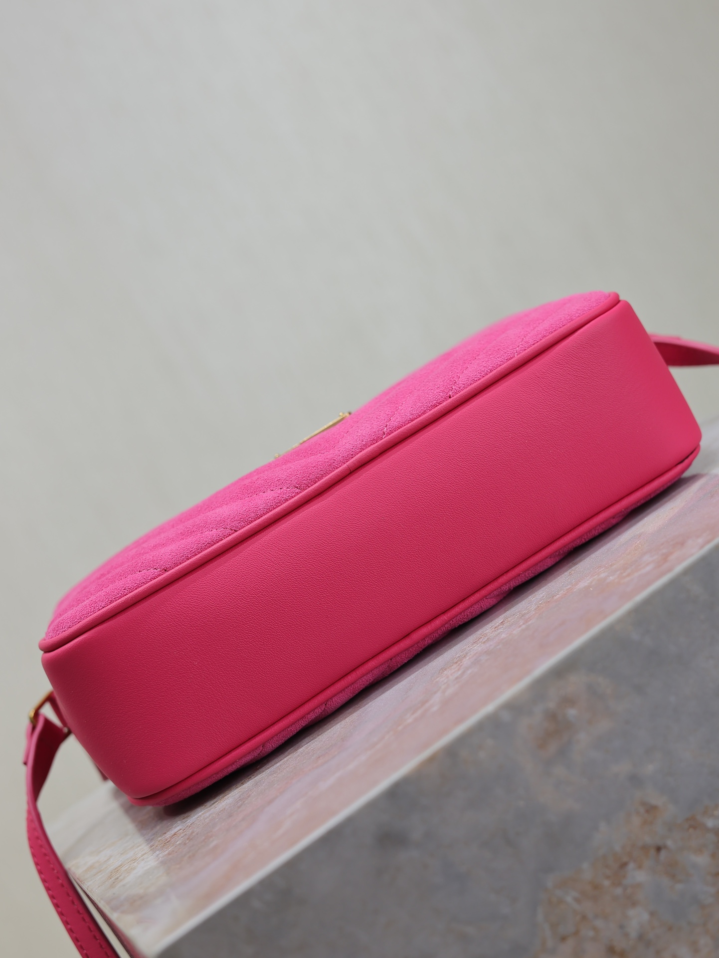 Saint Laurent Details po