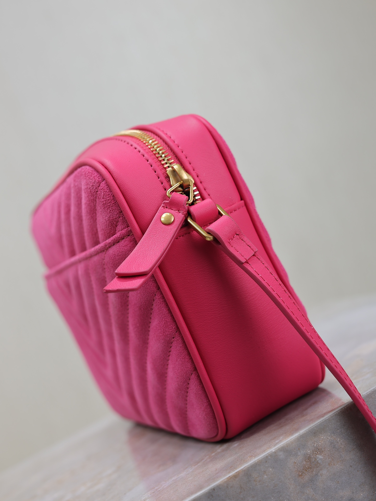 Saint Laurent Details po