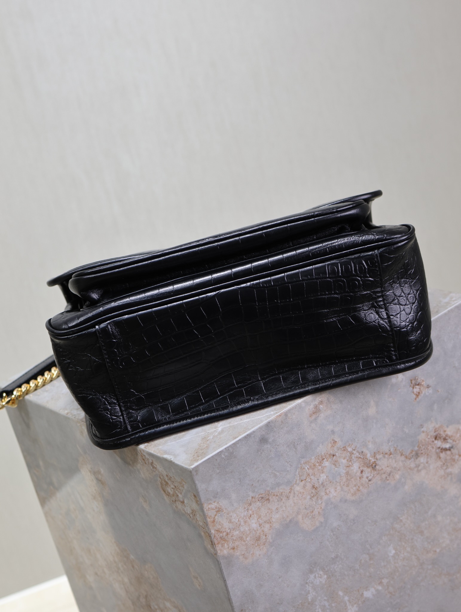 Saint Laurent 专柜款经典手袋 7