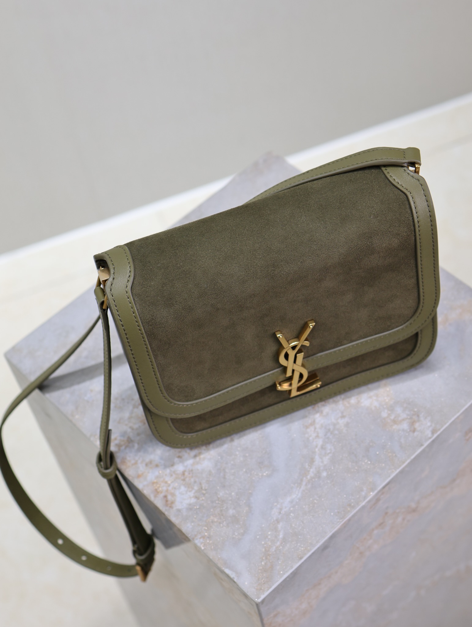 NO:582363,detail o, saint laurent, saint laurent19860909细节o,圣罗兰,saint laurent,Bag