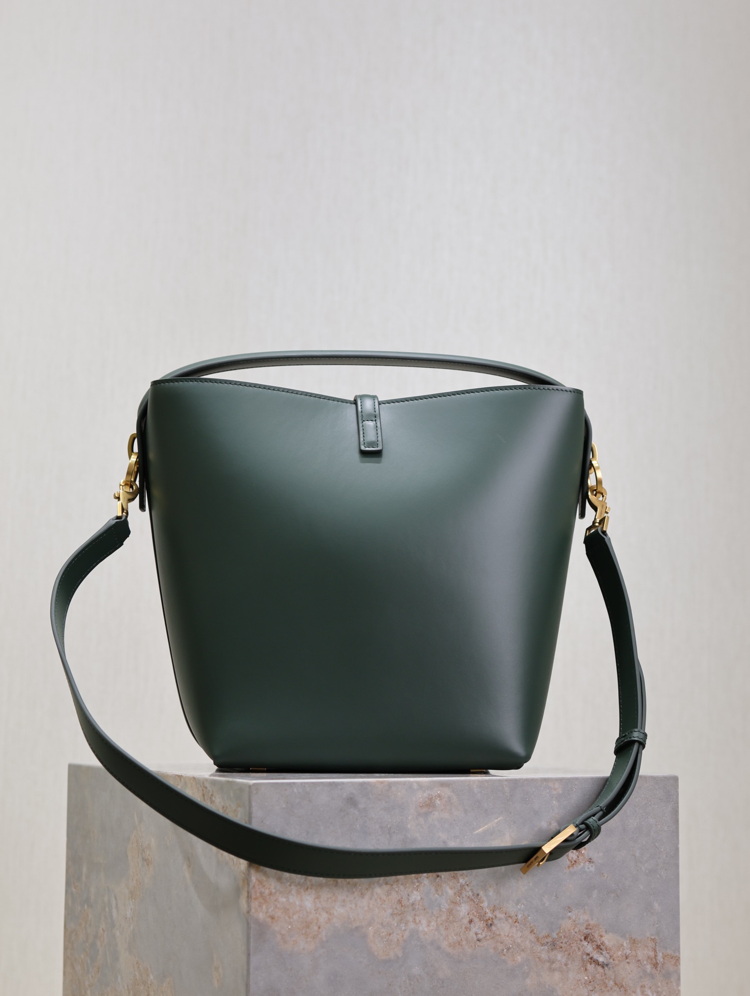 芬迪 Fendi 高定经典皮革女包手袋 #F317E5D7 8