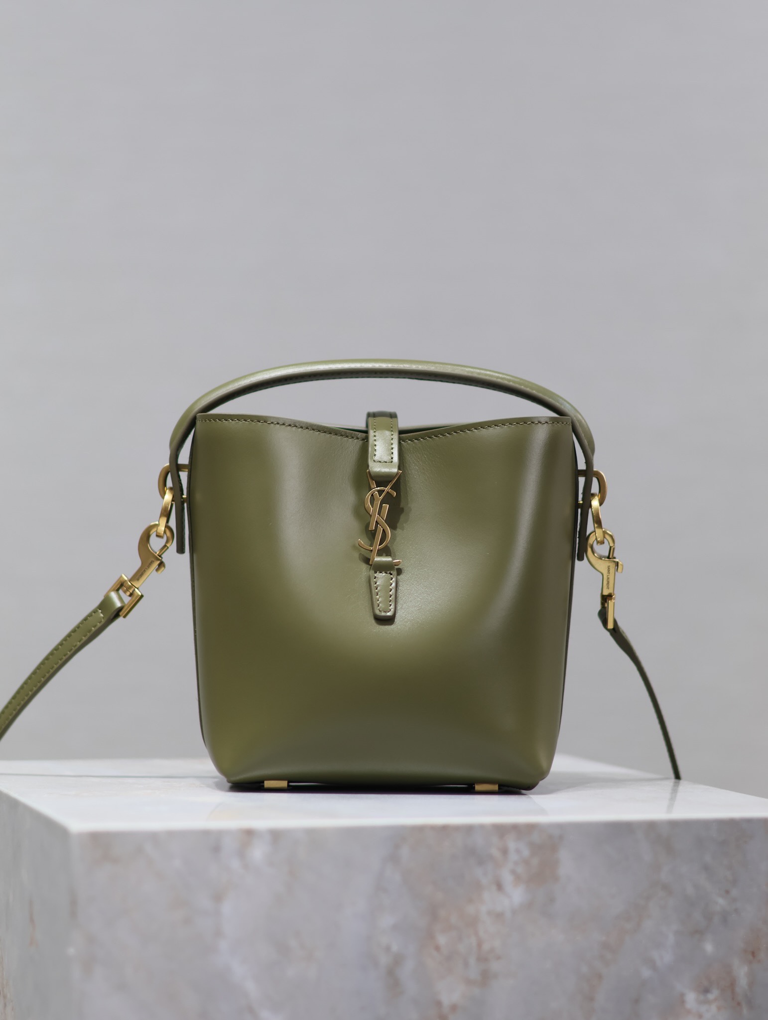 Yves Saint Laurent Bucket Bags 1:1 Clone
 Green Cowhide Fashion Mini