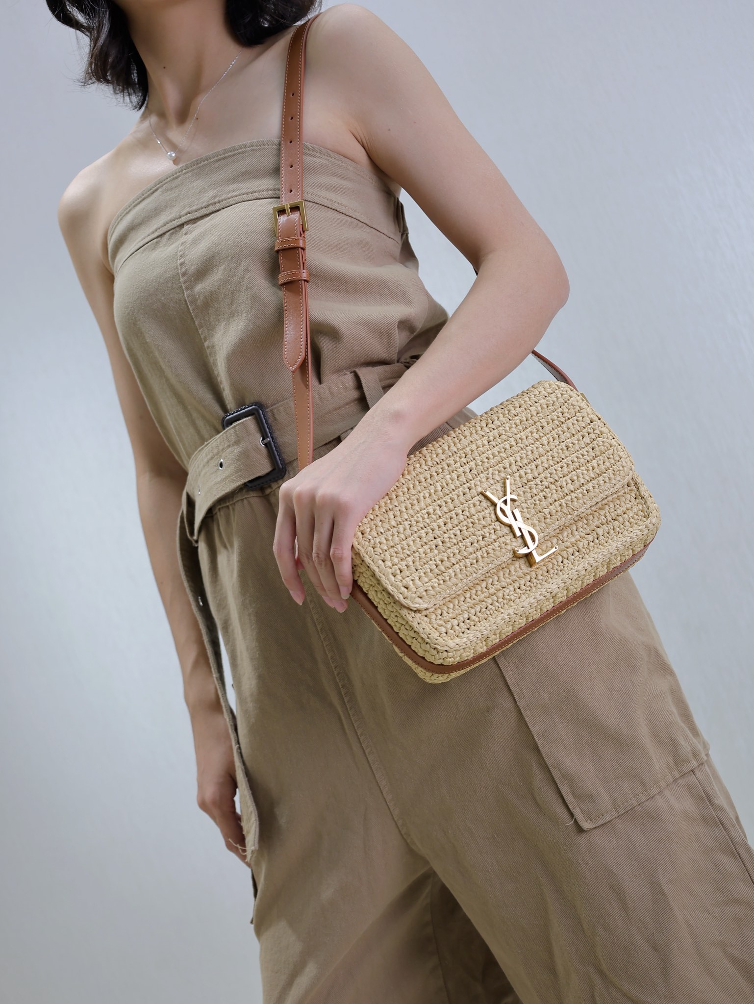 Saint Laurent Raffia weaving is high-end and fashionable