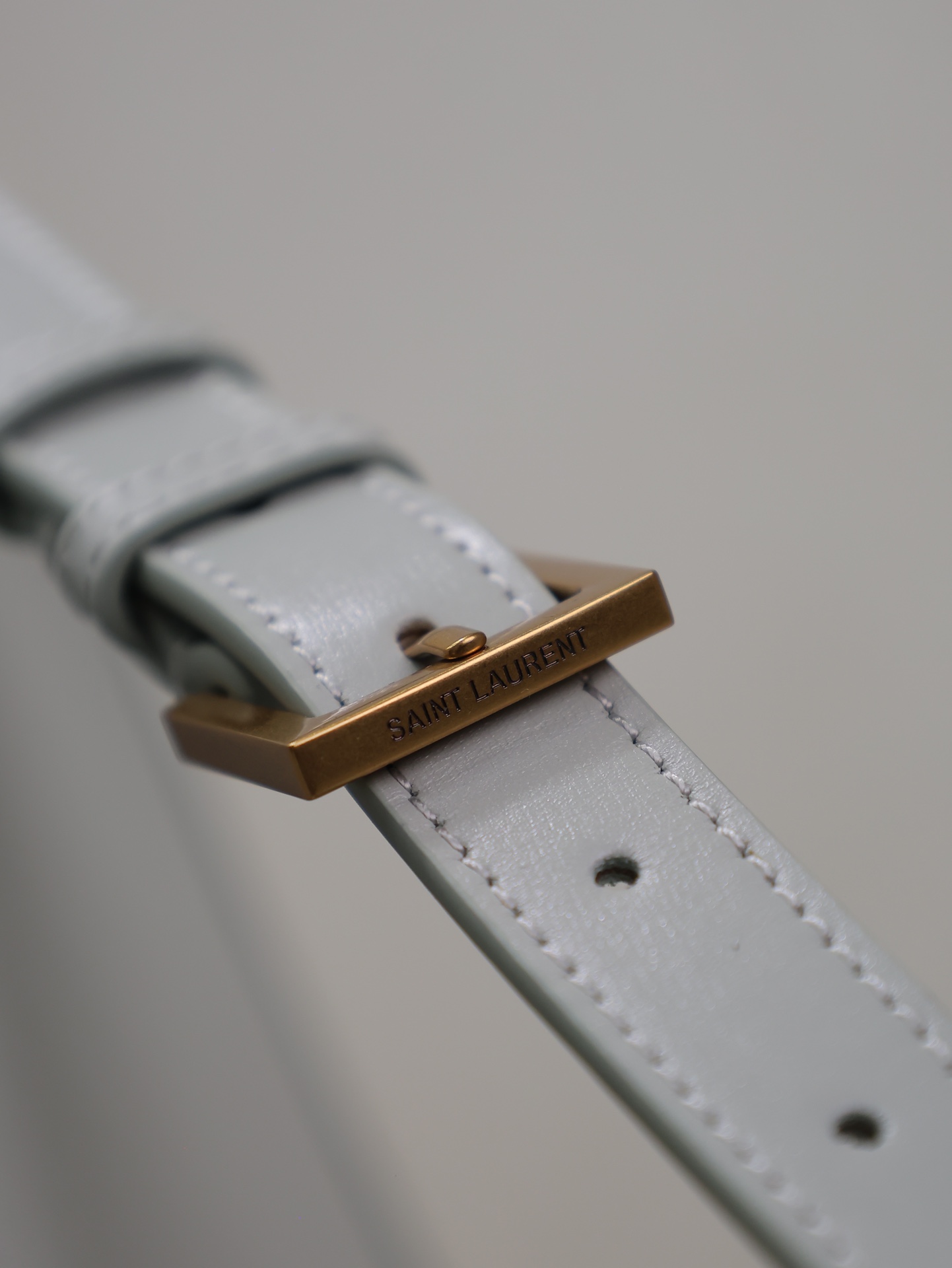 Saint Laurent High level of detail