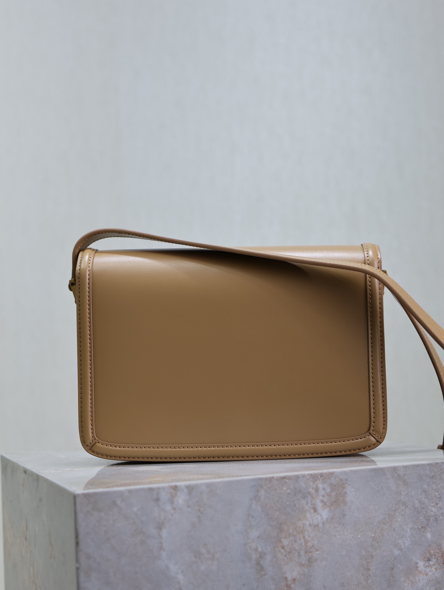 Dior Classic Handcrafted Luxury Leather Shoulder Bag Ref.22BD5613 6