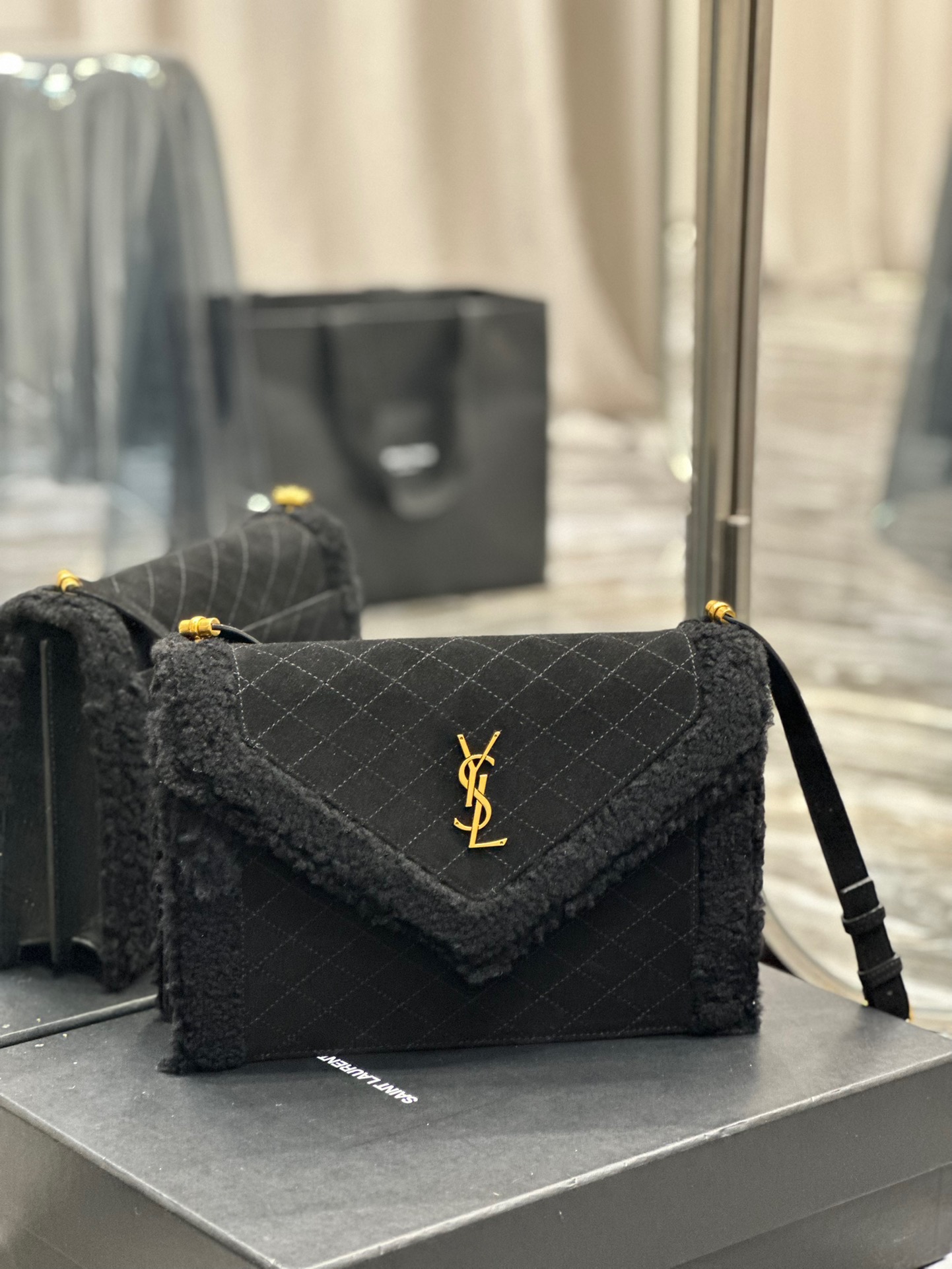 华伦天奴 Valentino 高定经典皮革女包手袋 #07A57532 2
