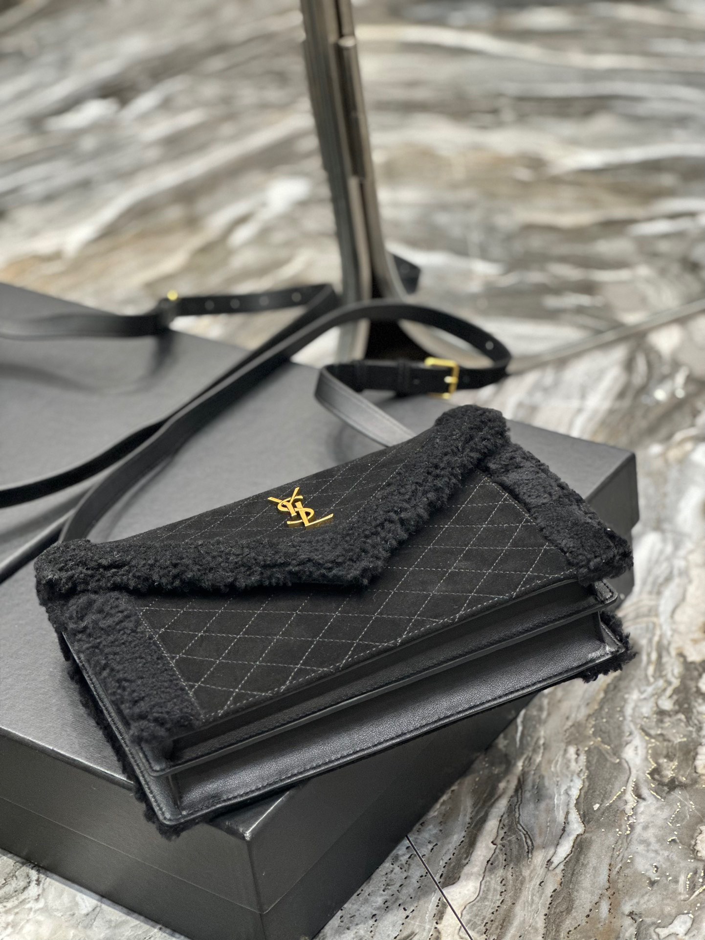 华伦天奴 Valentino 高定经典皮革女包手袋 #07A57532 6