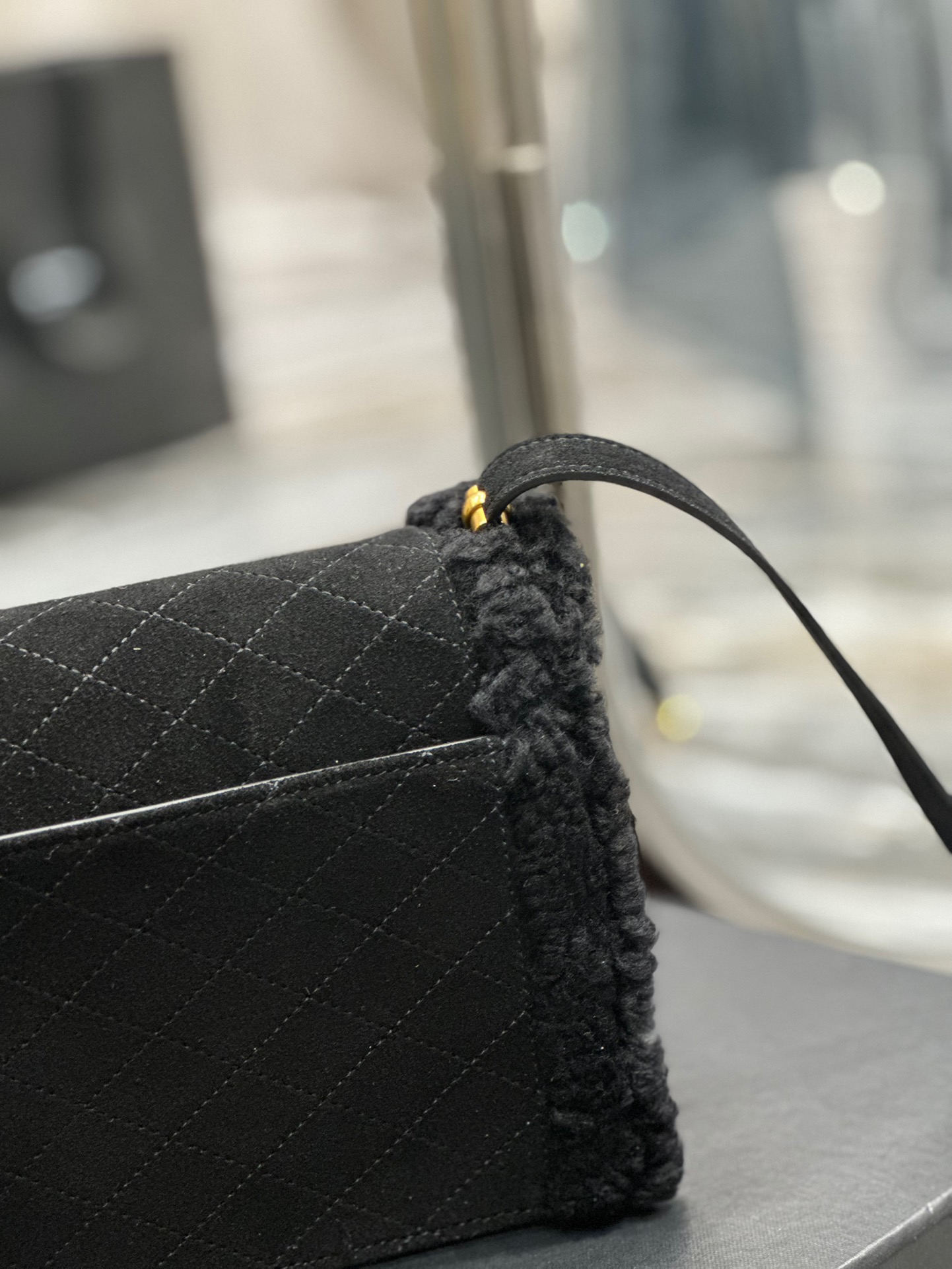Miu Miu Classic Handcrafted Luxury Leather Shoulder Bag Ref.3529BE58 6
