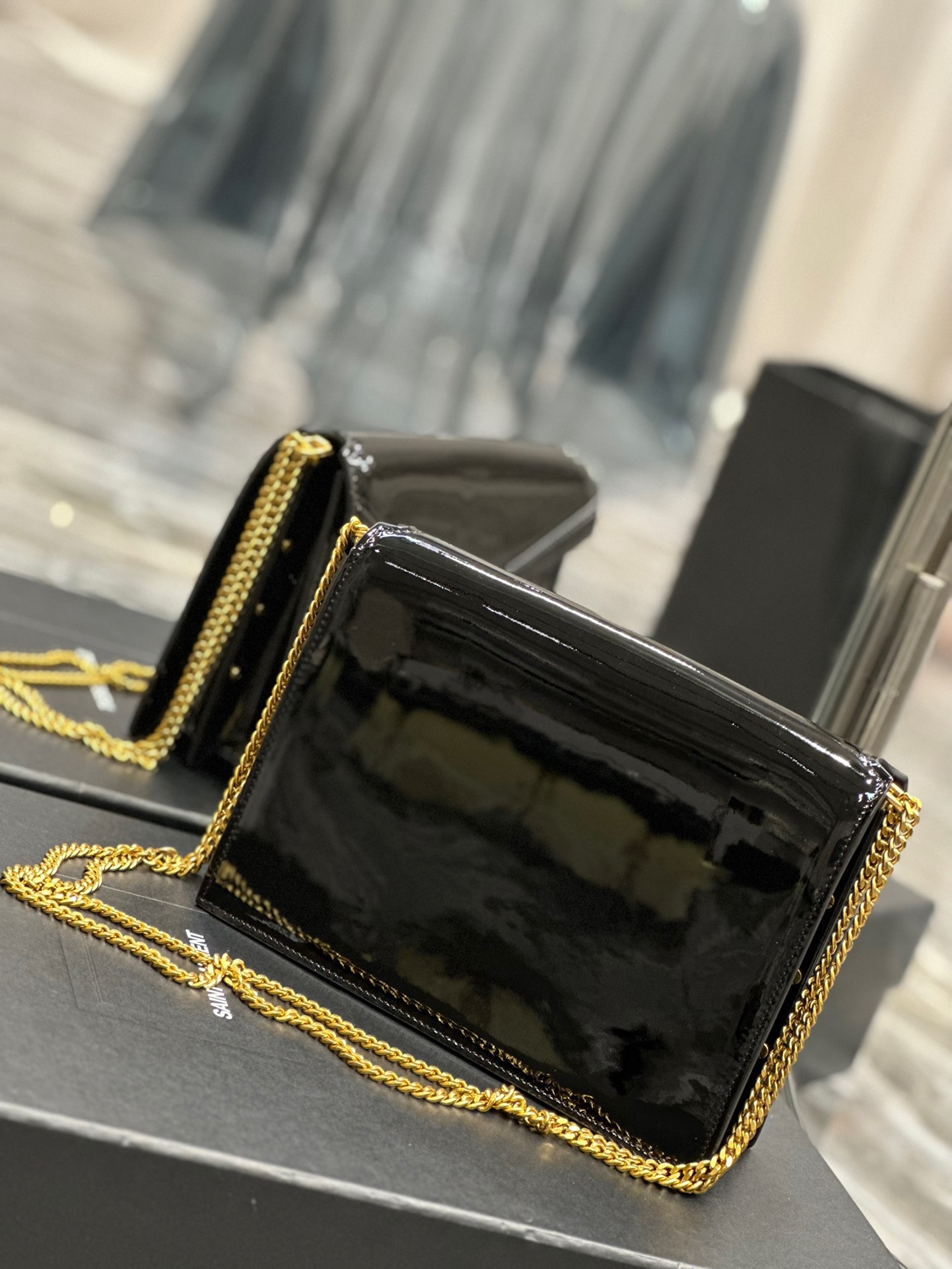 Balenciaga Classic Handcrafted Luxury Leather Shoulder Bag Ref.1966B5CB 6