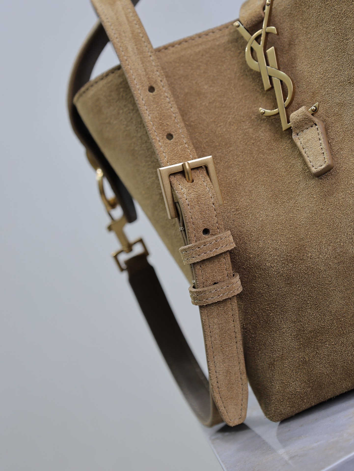 NO:582425,detail o, saint laurent, saint laurent19860909细节o,圣罗兰,saint laurent,Bag