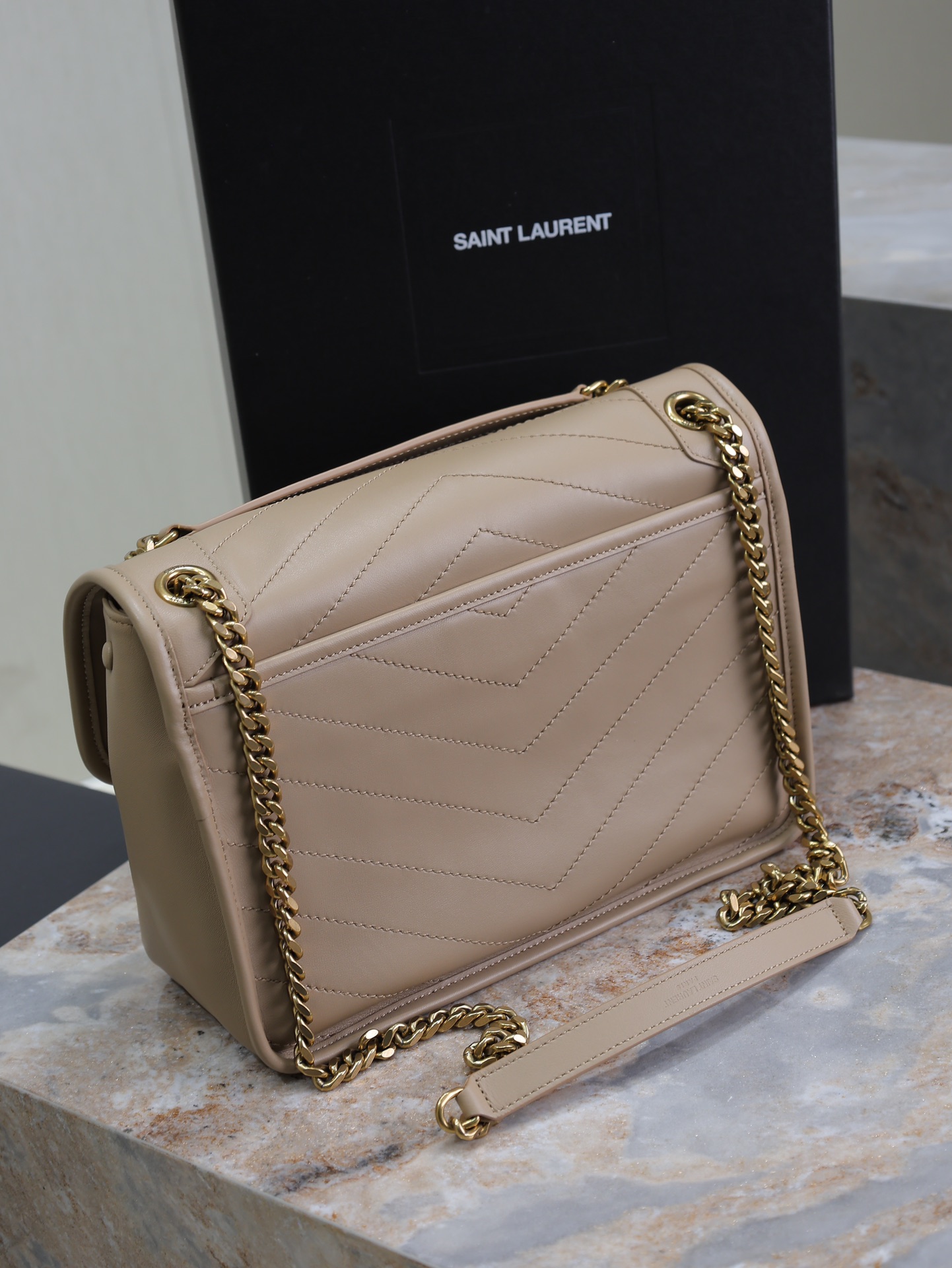 Saint Laurent Niki Lambskin Shoulder Bag with Gold-Tone Chain, Beige color 7 i1732258866 5060 6