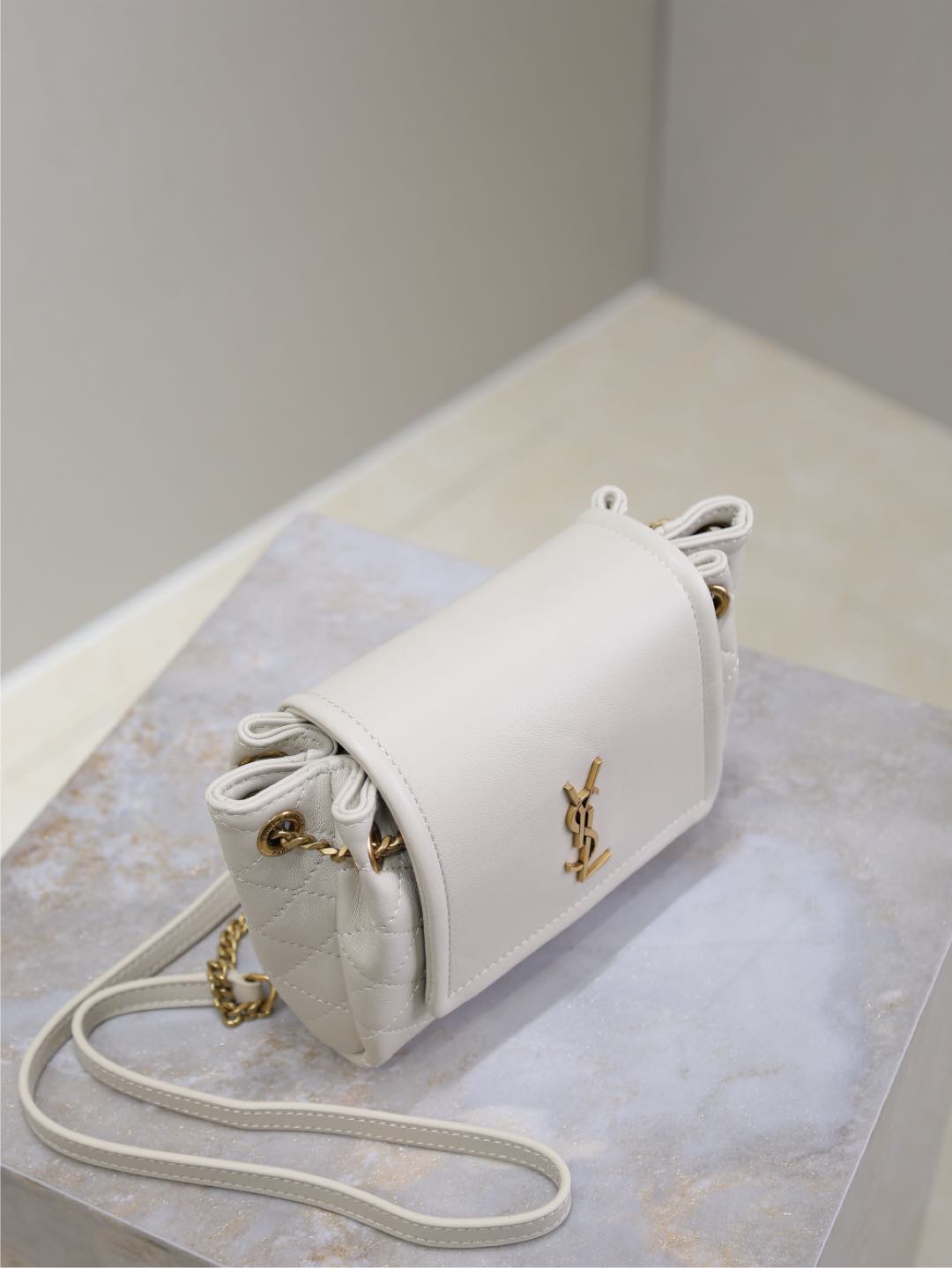 NO:390813,Details o, Saint Laurent, saint laurent19860909细节o,圣罗兰,saint laurent,Bag