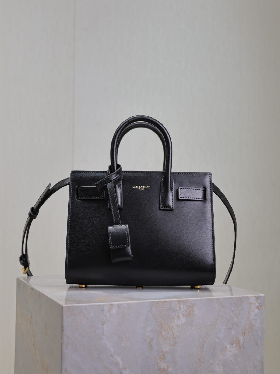 _dsw9sI6MdN_Rsislubs0EvM5K2XvbrmXeMwt4Pg