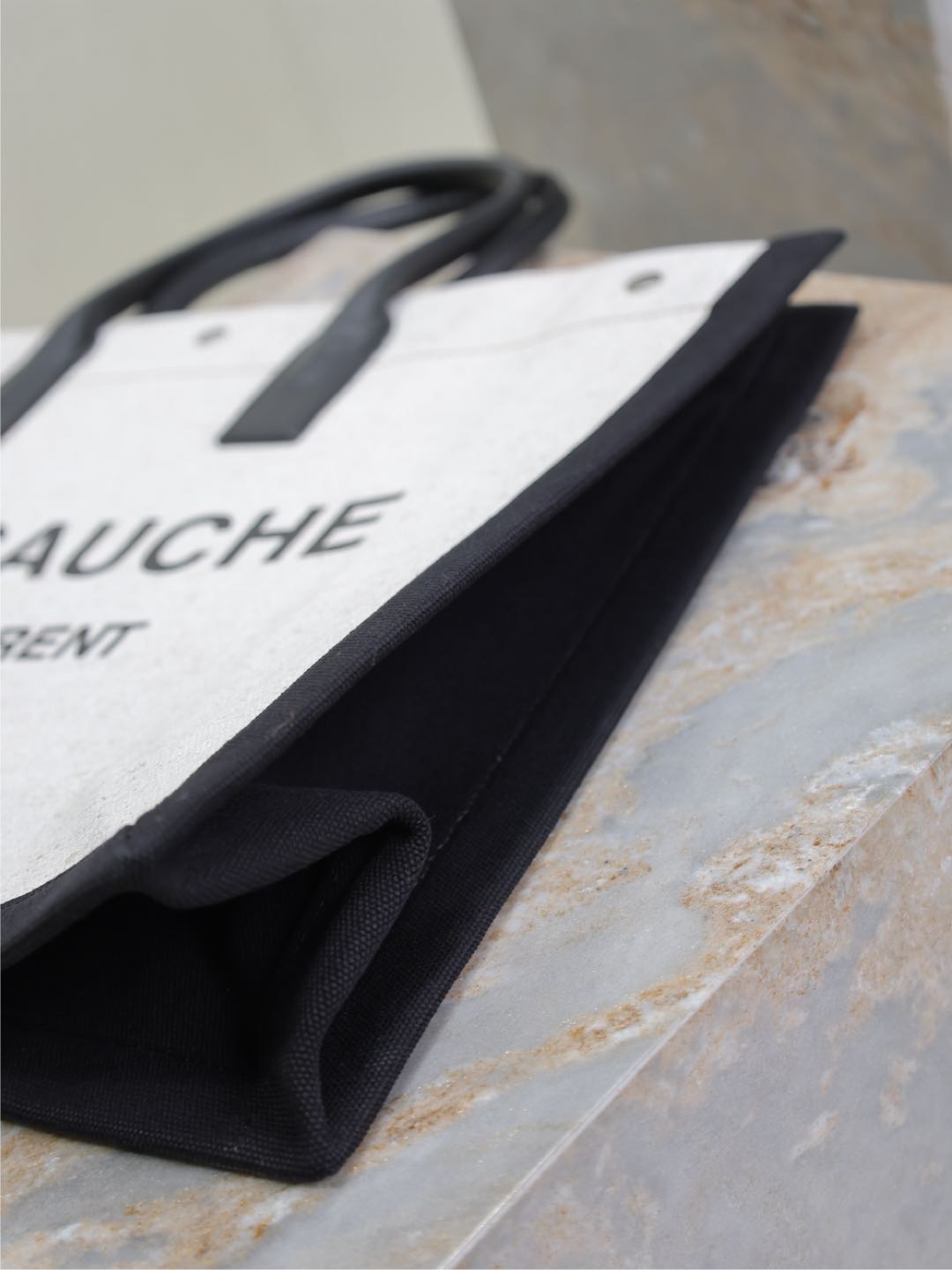 _dzr9sfto0TLFsp-finr52Zg8tfGJHstjQEzoqXA