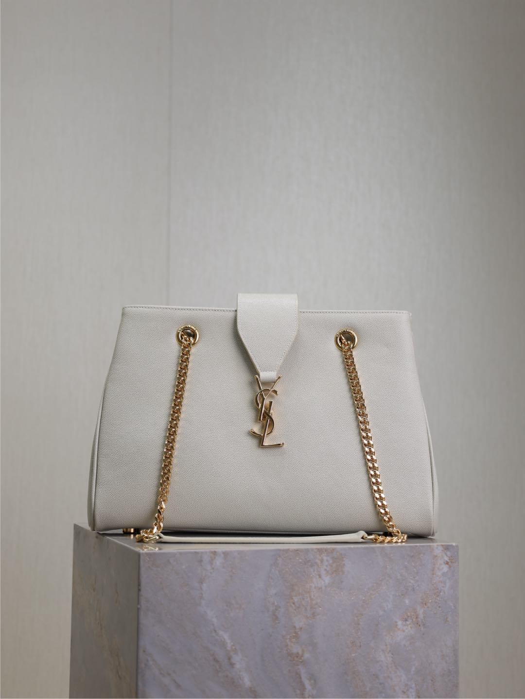 _dCB9sHOJ5-RacLnhWZR_DfDJw5KYBKS1wP5_4ew