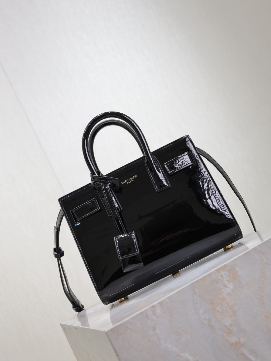 Bolsa YSL Preta 22cm — photo 2