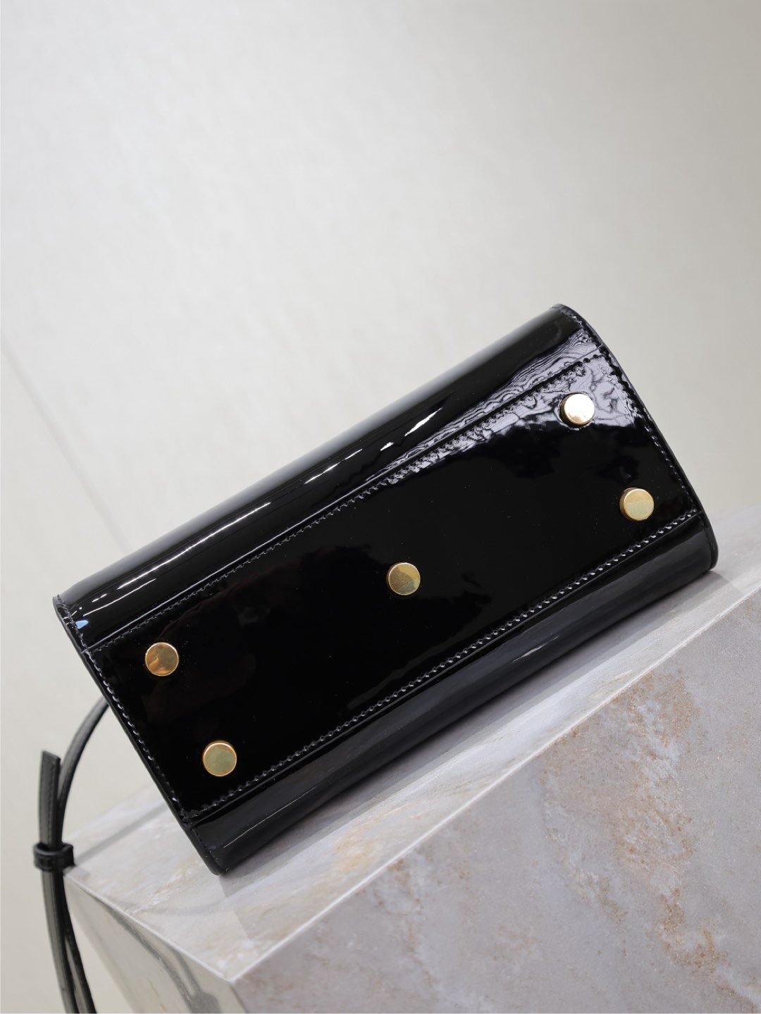 Bolsa YSL Preta 22cm — photo 9