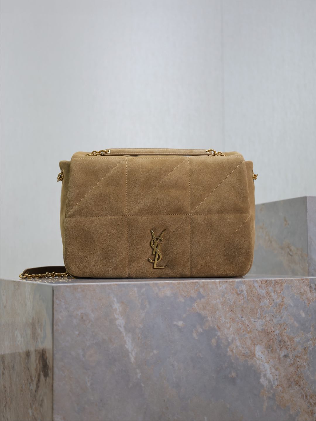 Nuevo modelo y nueva talla JAMIE 4.3·29cm. El nuevo bolso grande realmente me ha conquistado, ¿quién lo entiende? 💕 Ga…